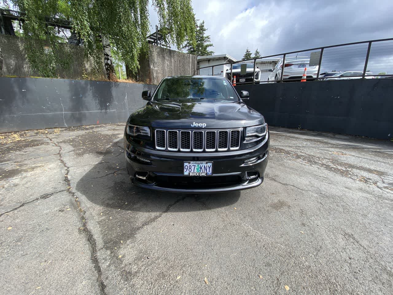 Thumbnail: 2015 Jeep Grand Cherokee - 9