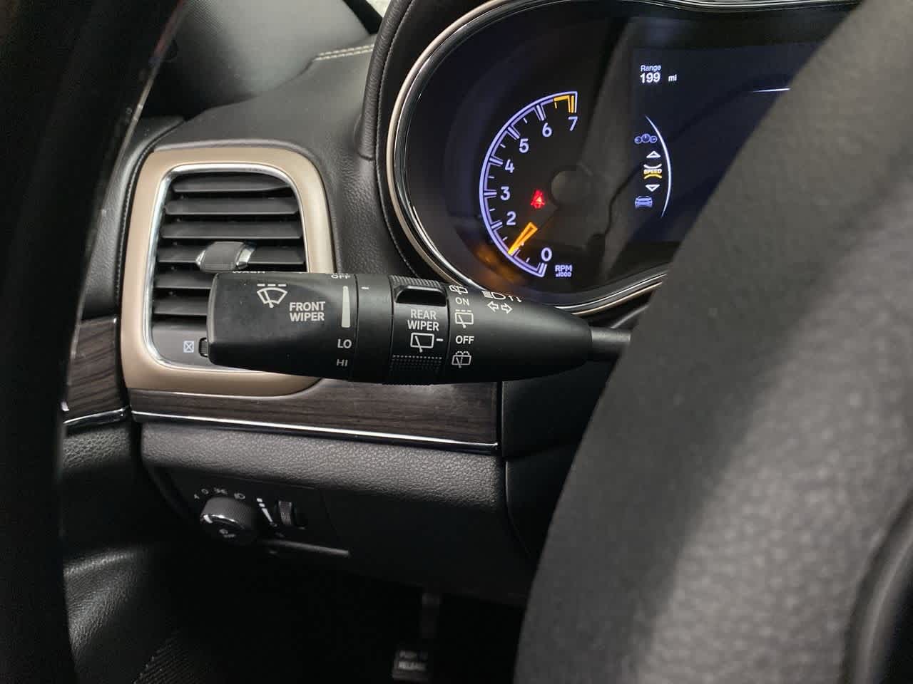 Thumbnail: 2016 Jeep Grand Cherokee - 22