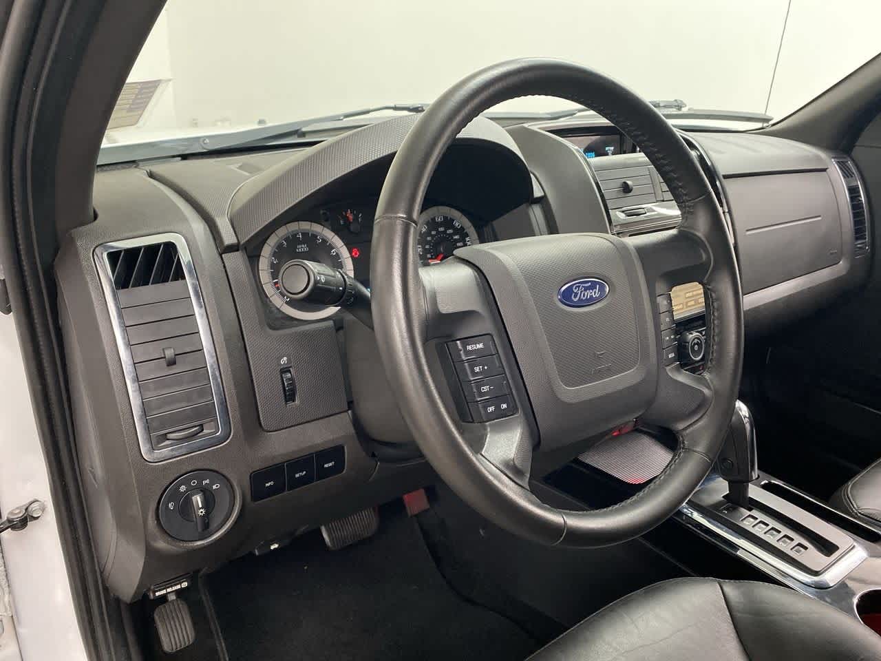 Used 2008 Ford Escape Limited with VIN 1FMCU94108KD90912 for sale in Medford, OR