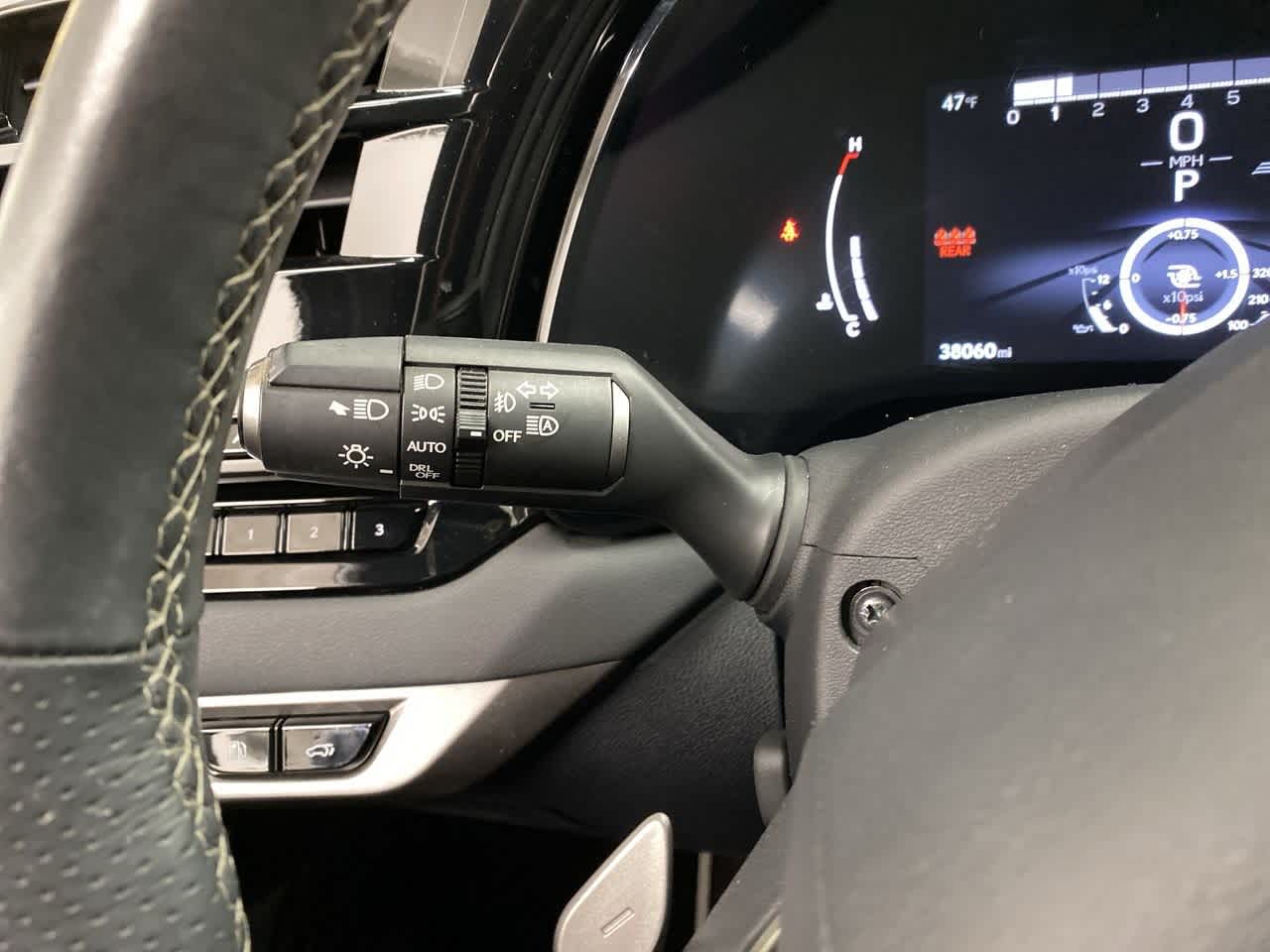 Thumbnail: 2023 Lexus RX - 24