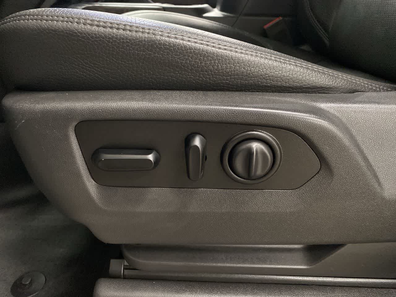 Thumbnail: 2019 GMC Sierra 1500 - 14