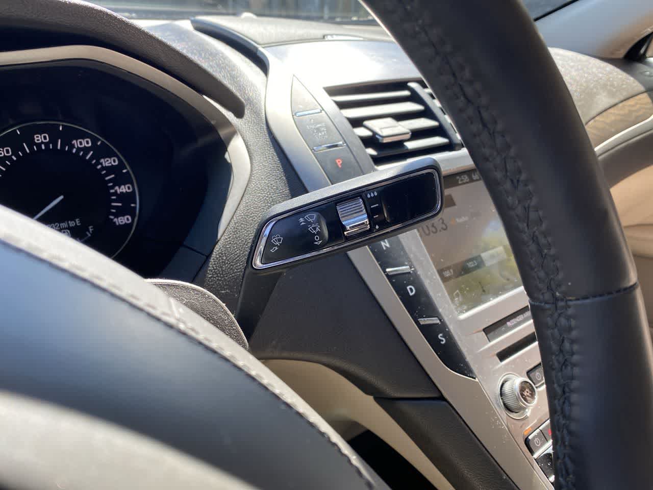 Thumbnail: 2018 Lincoln MKZ - 23