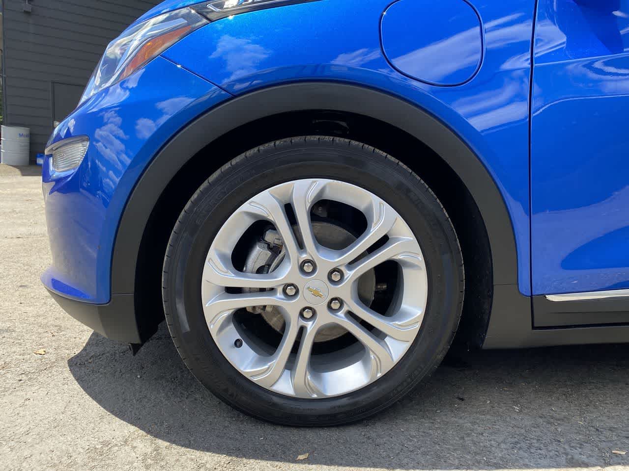 Thumbnail: 2019 Chevrolet Bolt EV - 11