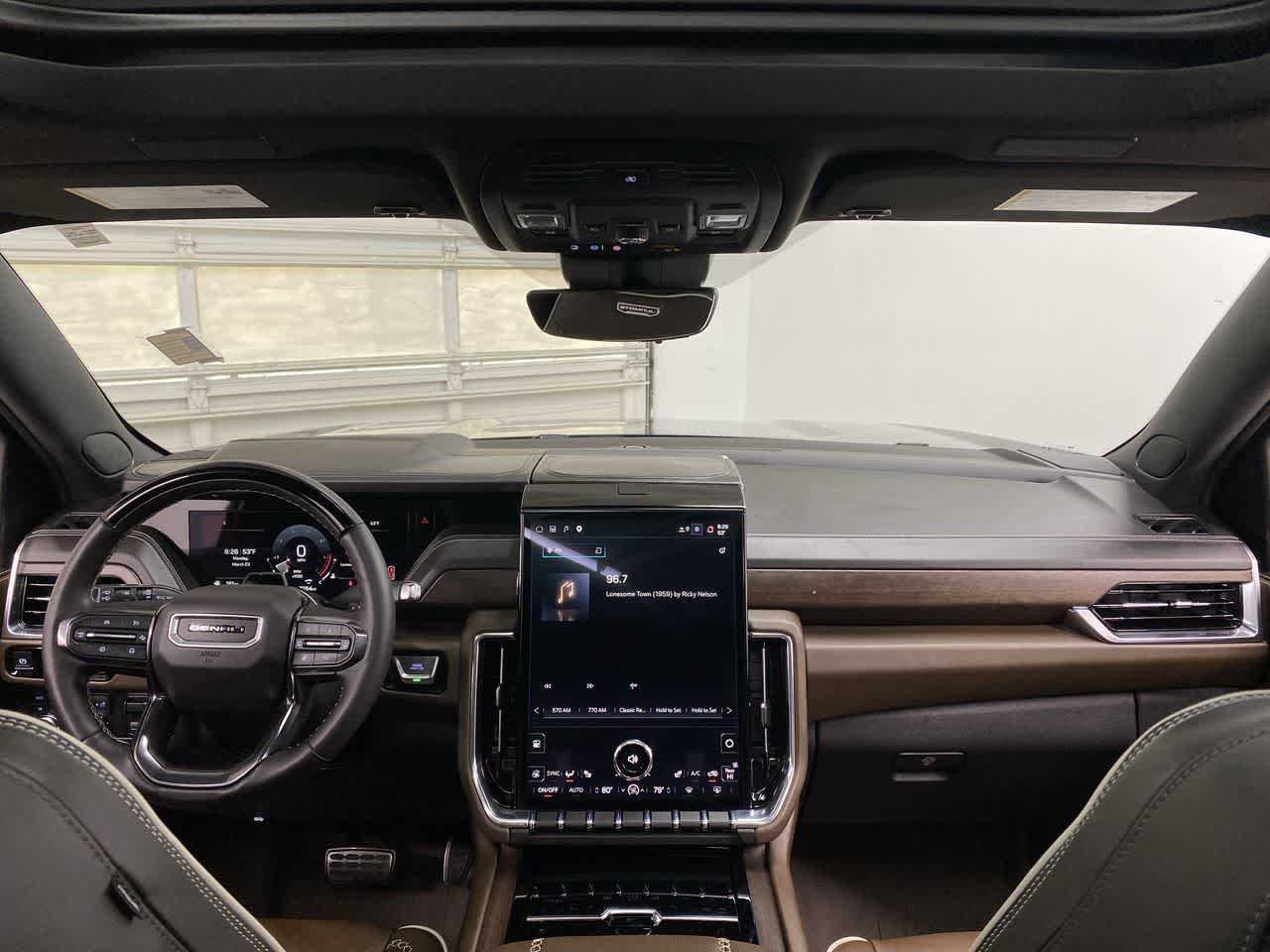 Thumbnail: 2025 GMC Yukon - 12