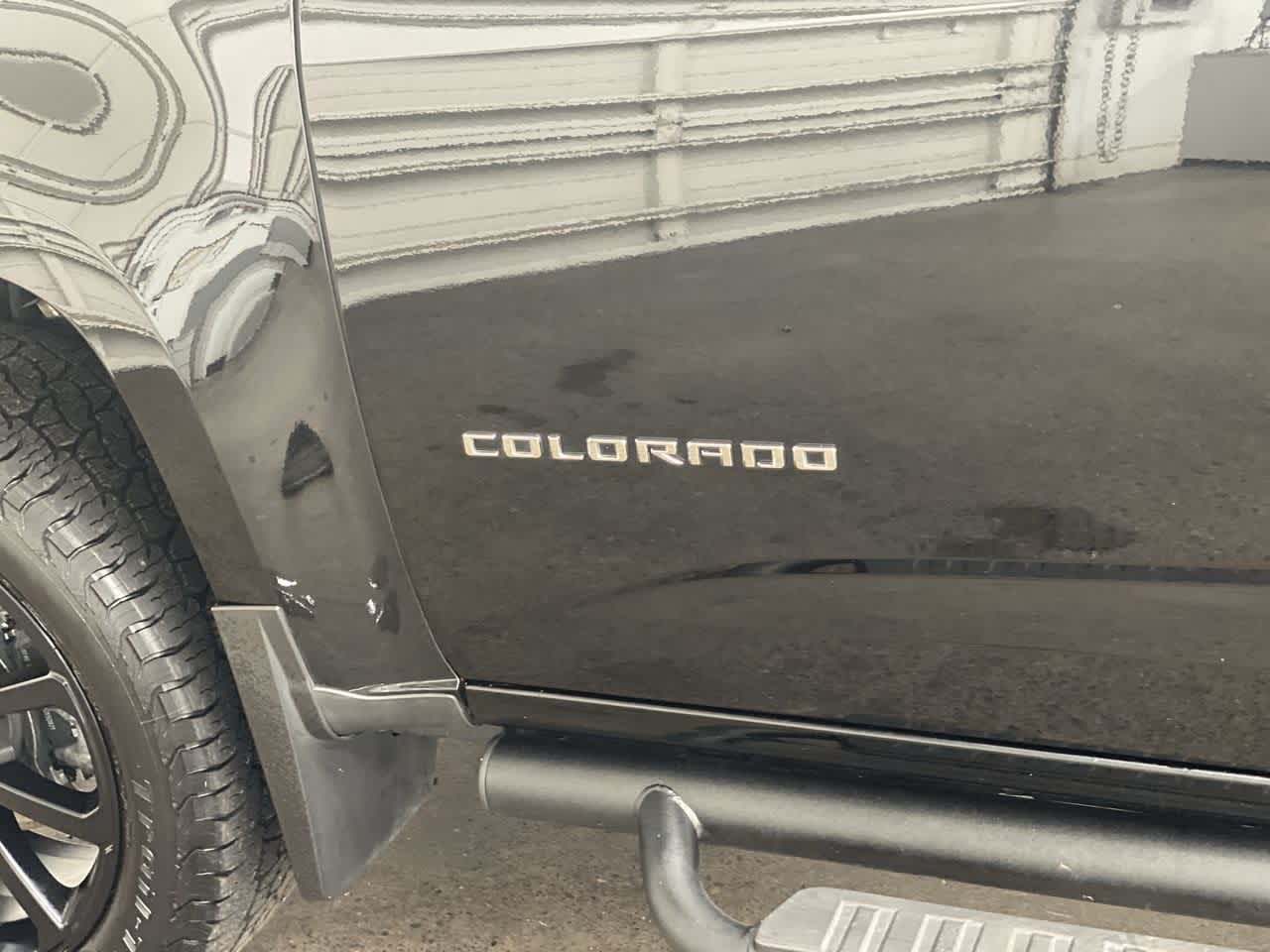 Thumbnail: 2022 Chevrolet Colorado - 10