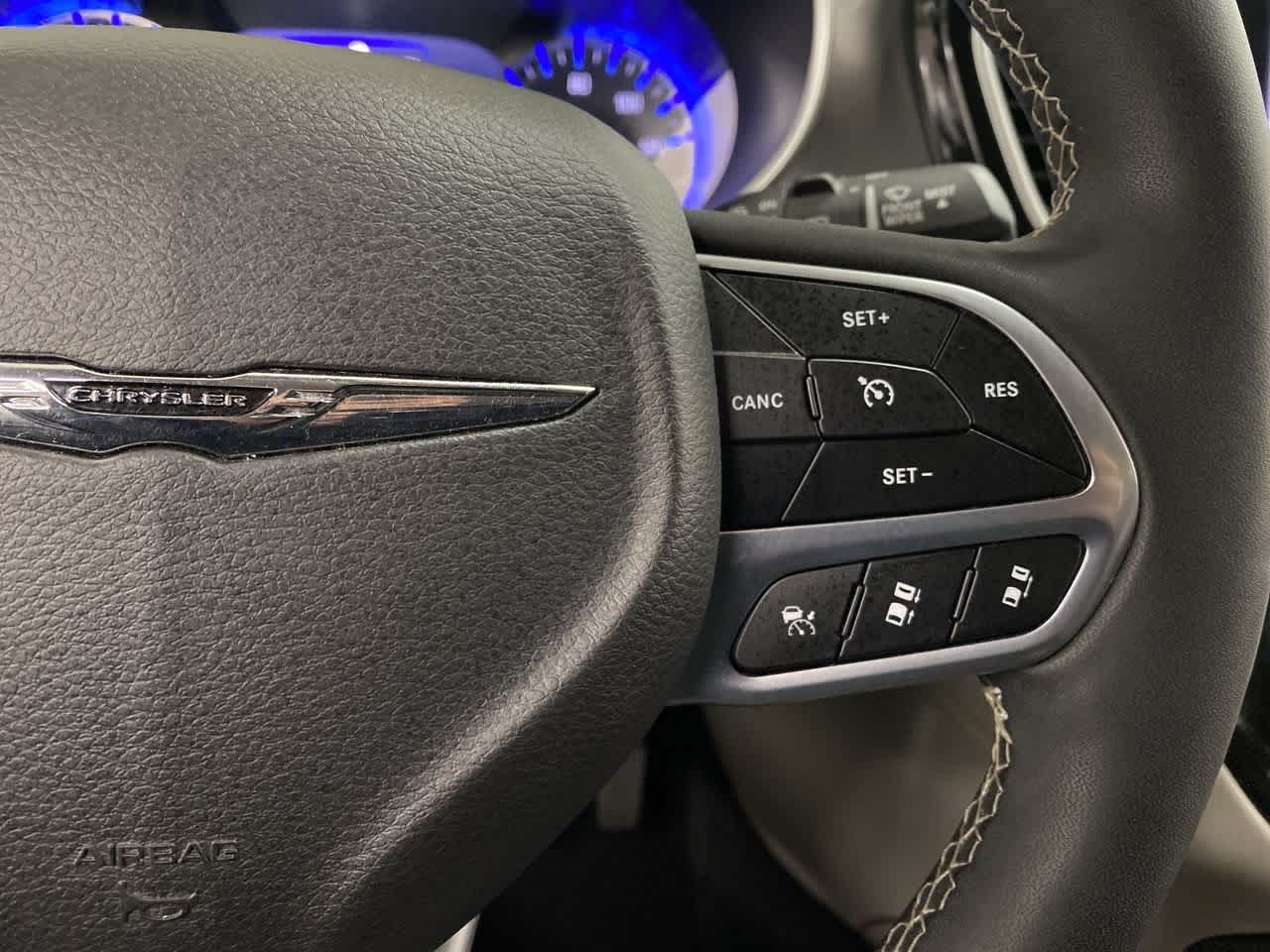 Thumbnail: 2024 Chrysler Pacifica - 21