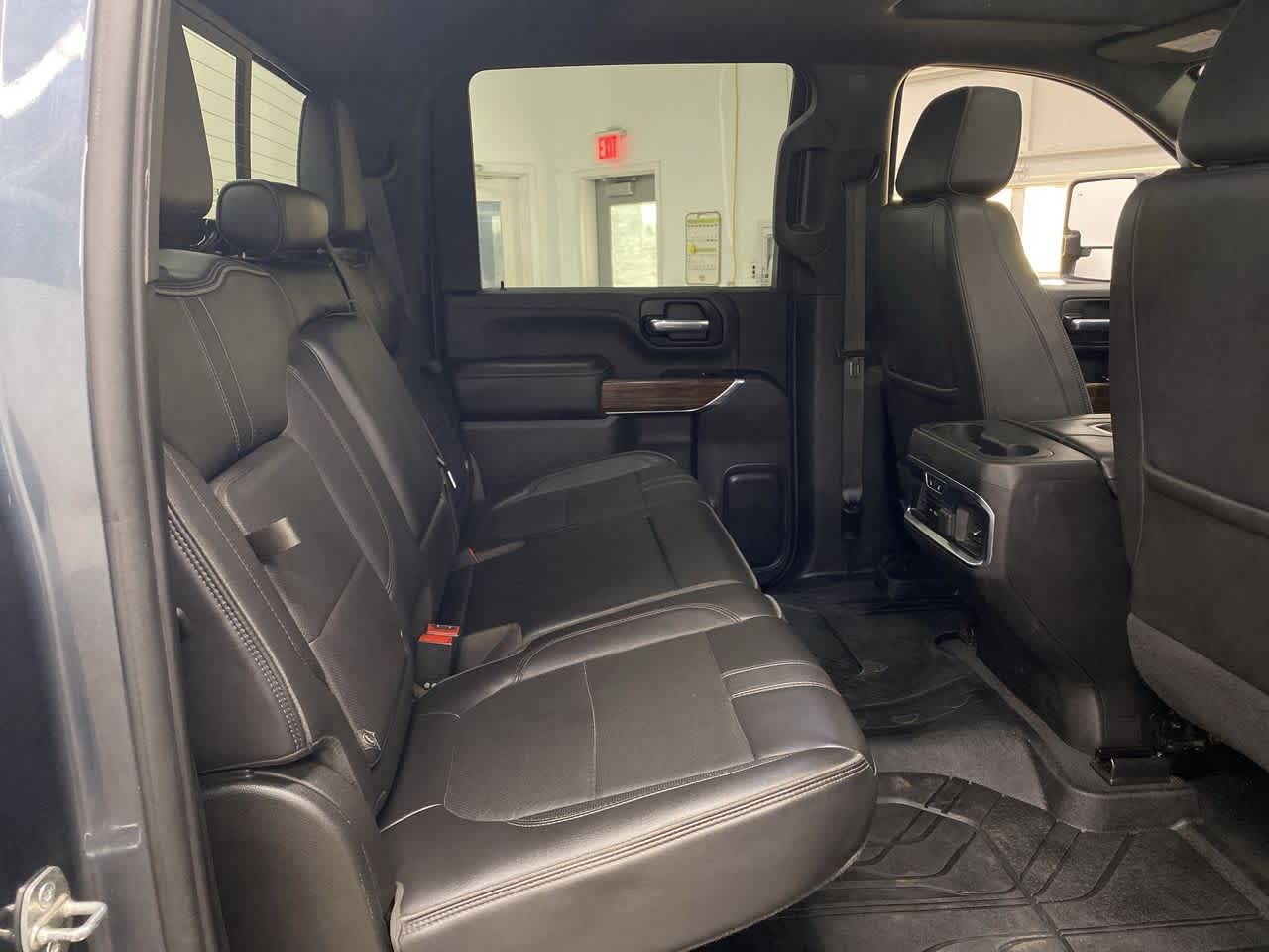 Thumbnail: 2020 Chevrolet Silverado 3500 - 18