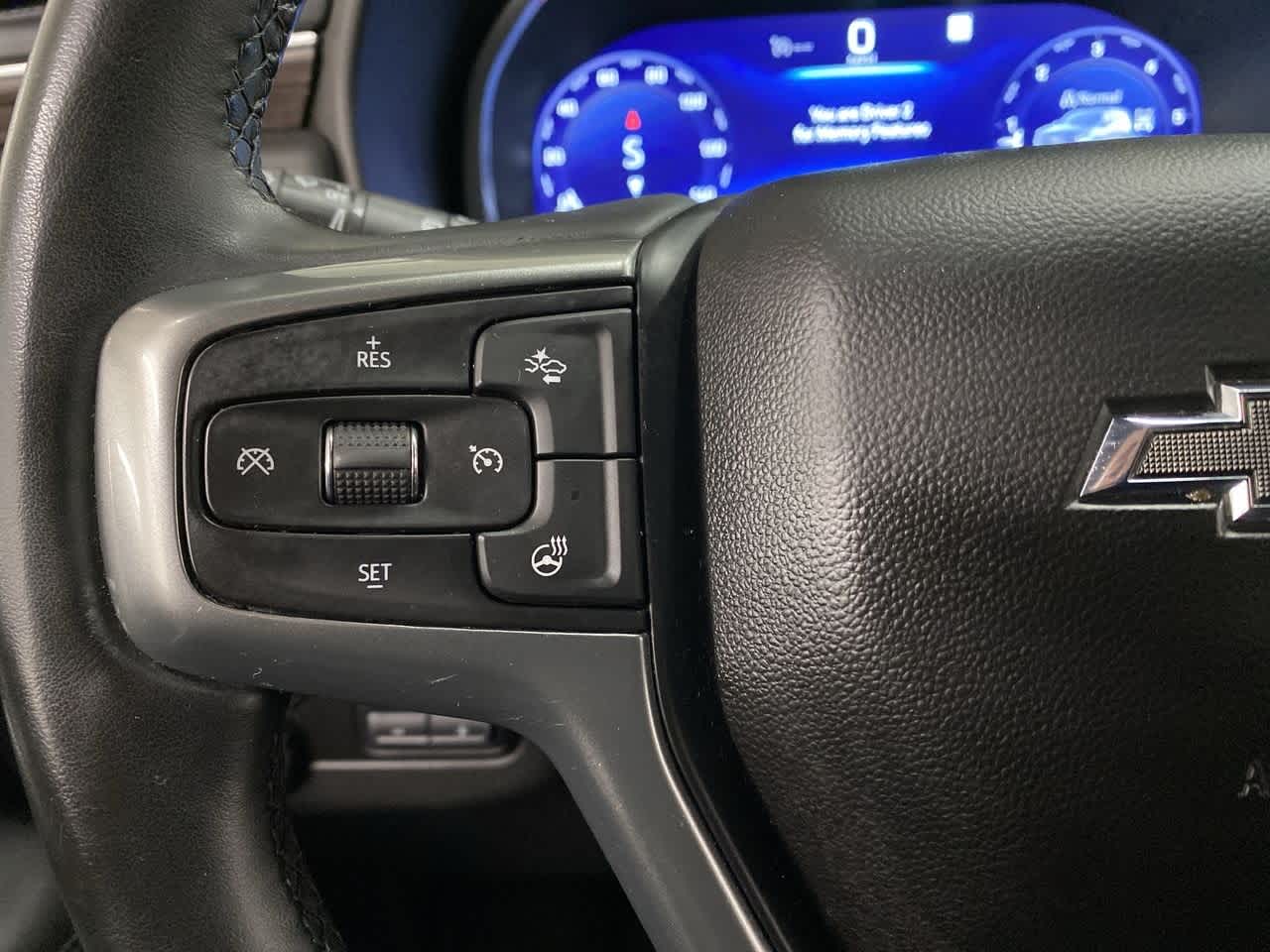 Thumbnail: 2023 Chevrolet Tahoe - 21