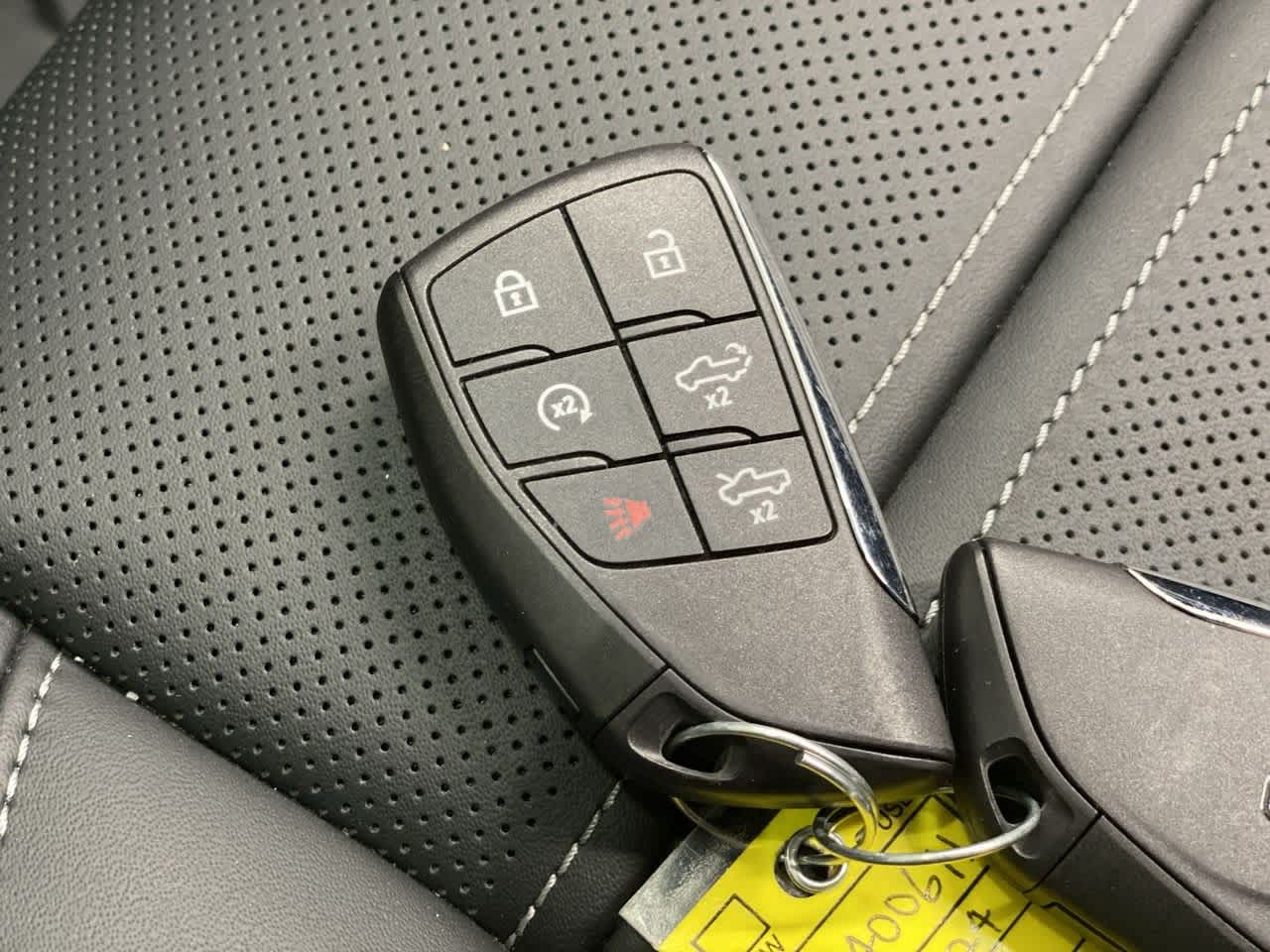 2024 GMC Sierra EV Denali 31