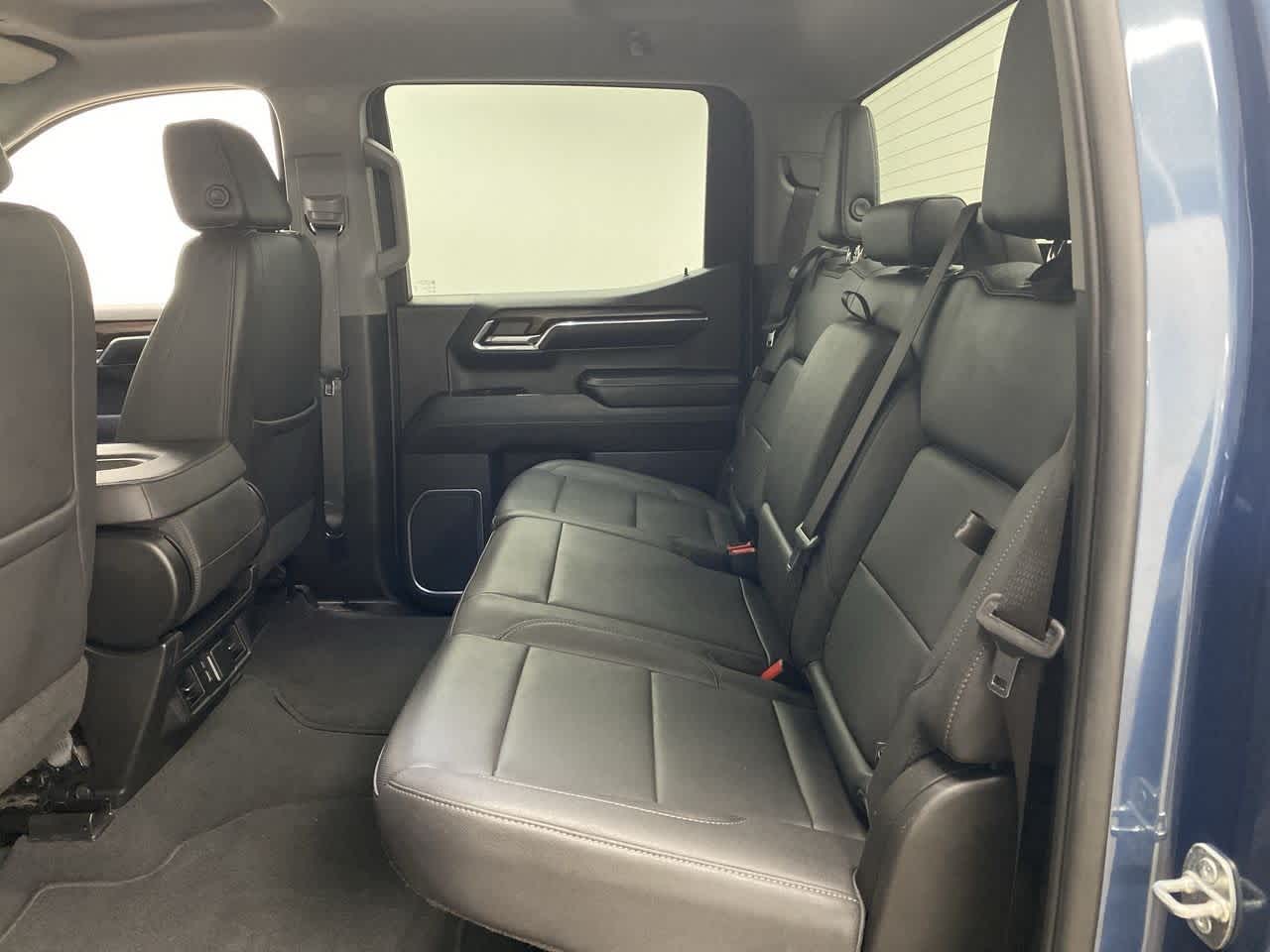 Thumbnail: 2024 GMC Sierra 1500 - 17