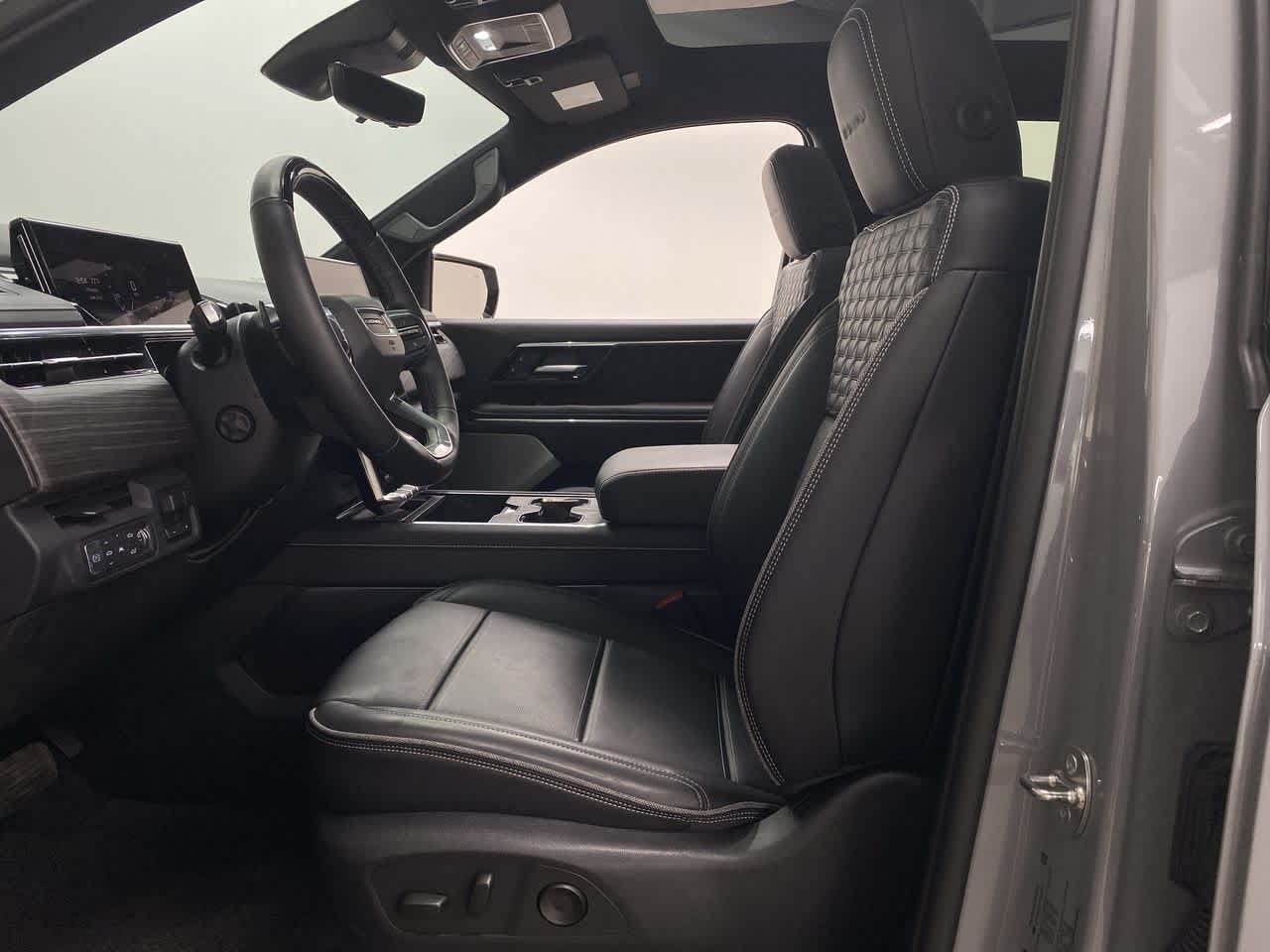 2024 GMC Sierra EV Denali 14