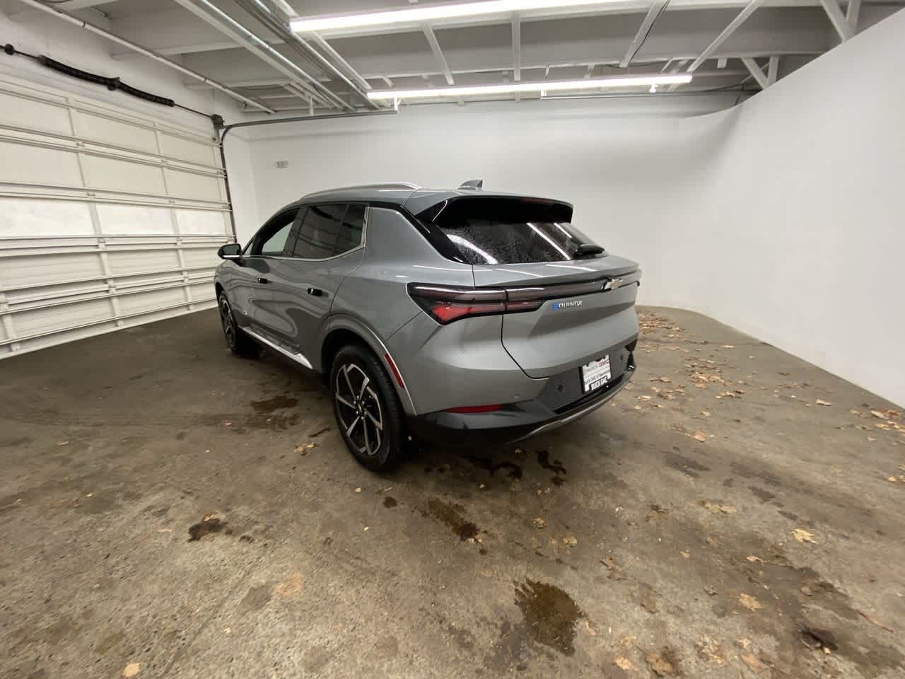 Thumbnail: 2025 Chevrolet Equinox - 4