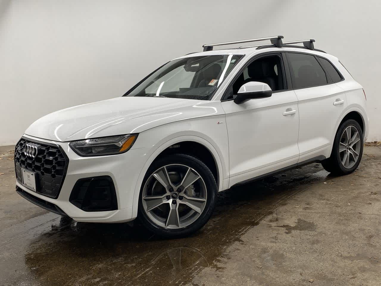Thumbnail: 2025 Audi Q5 - 1