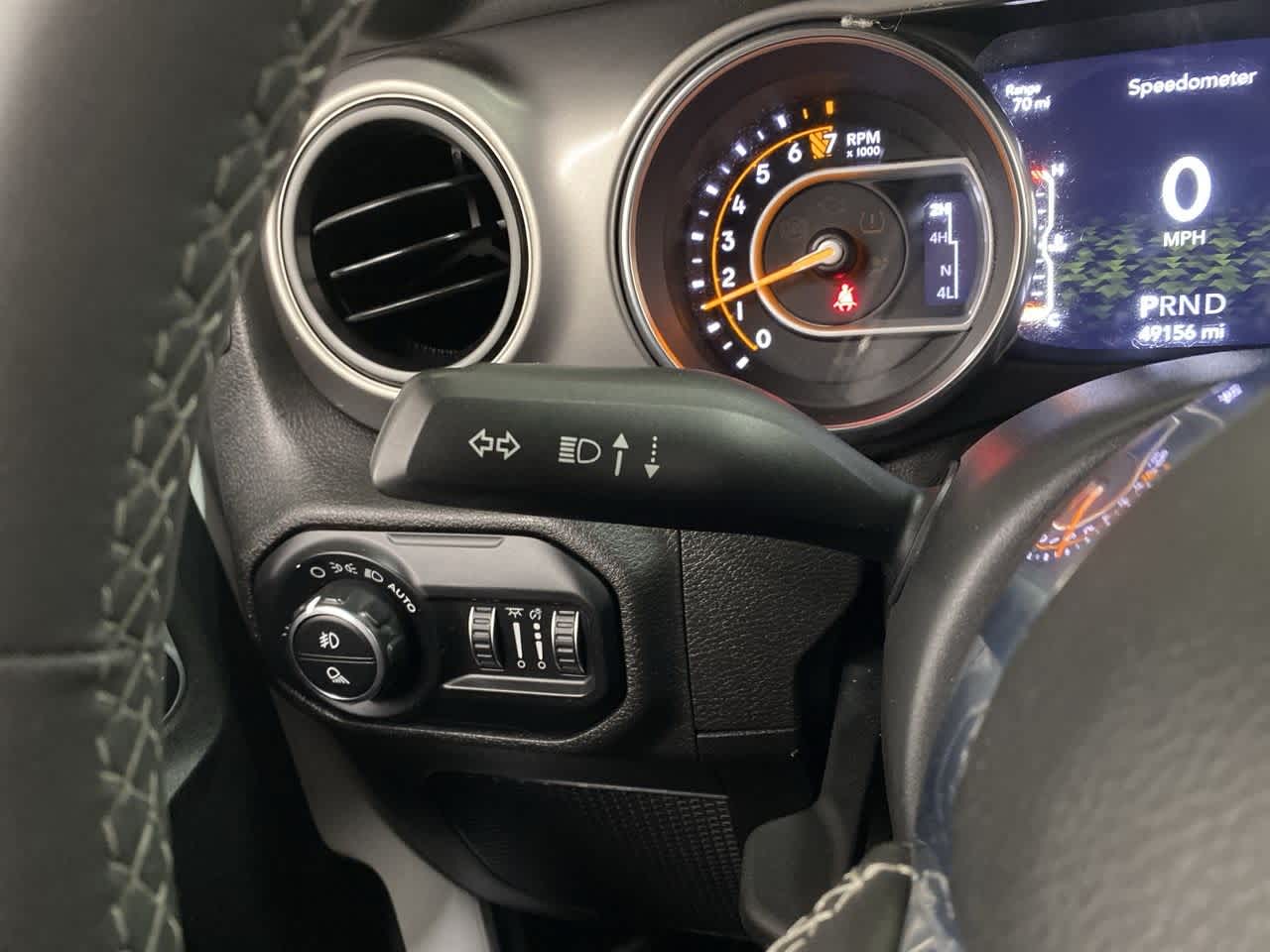 Thumbnail: 2020 Jeep Gladiator - 23