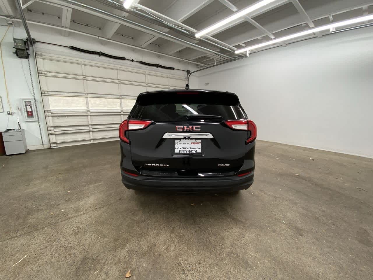 Thumbnail: 2024 GMC Terrain - 5