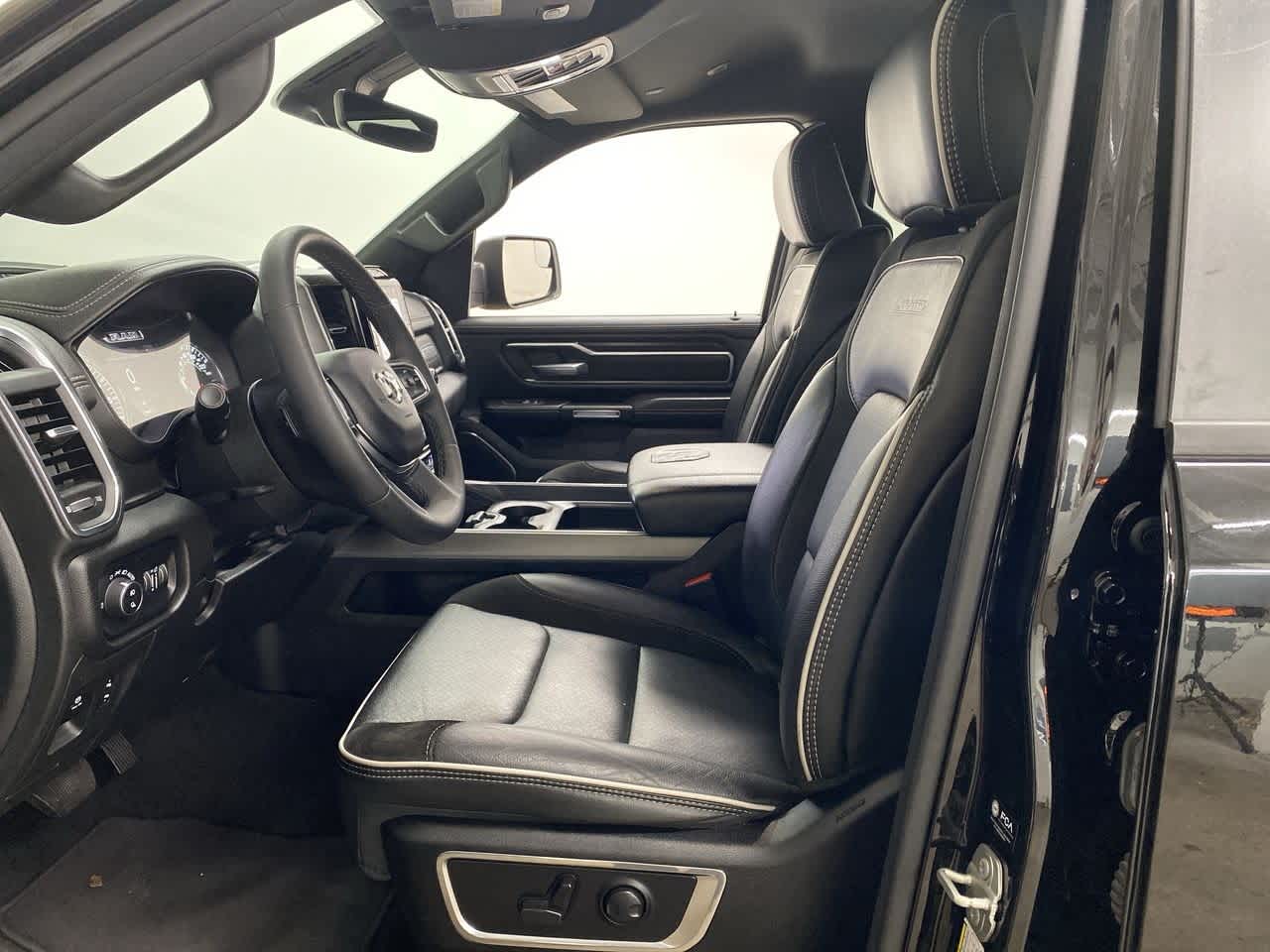 Thumbnail: 2025 RAM 1500 - 15