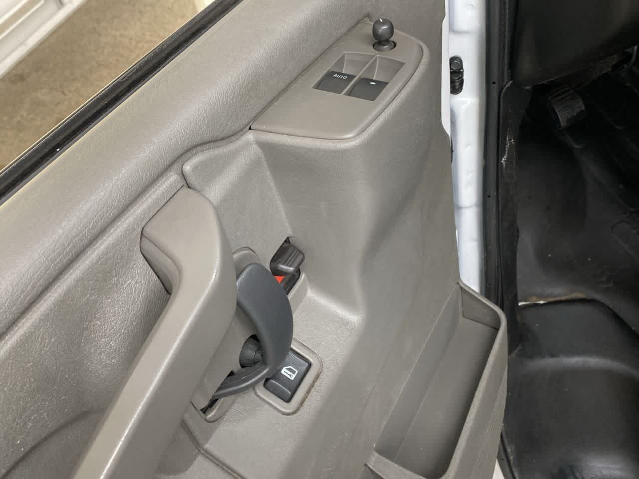 Thumbnail: 2023 GMC Savana - 15