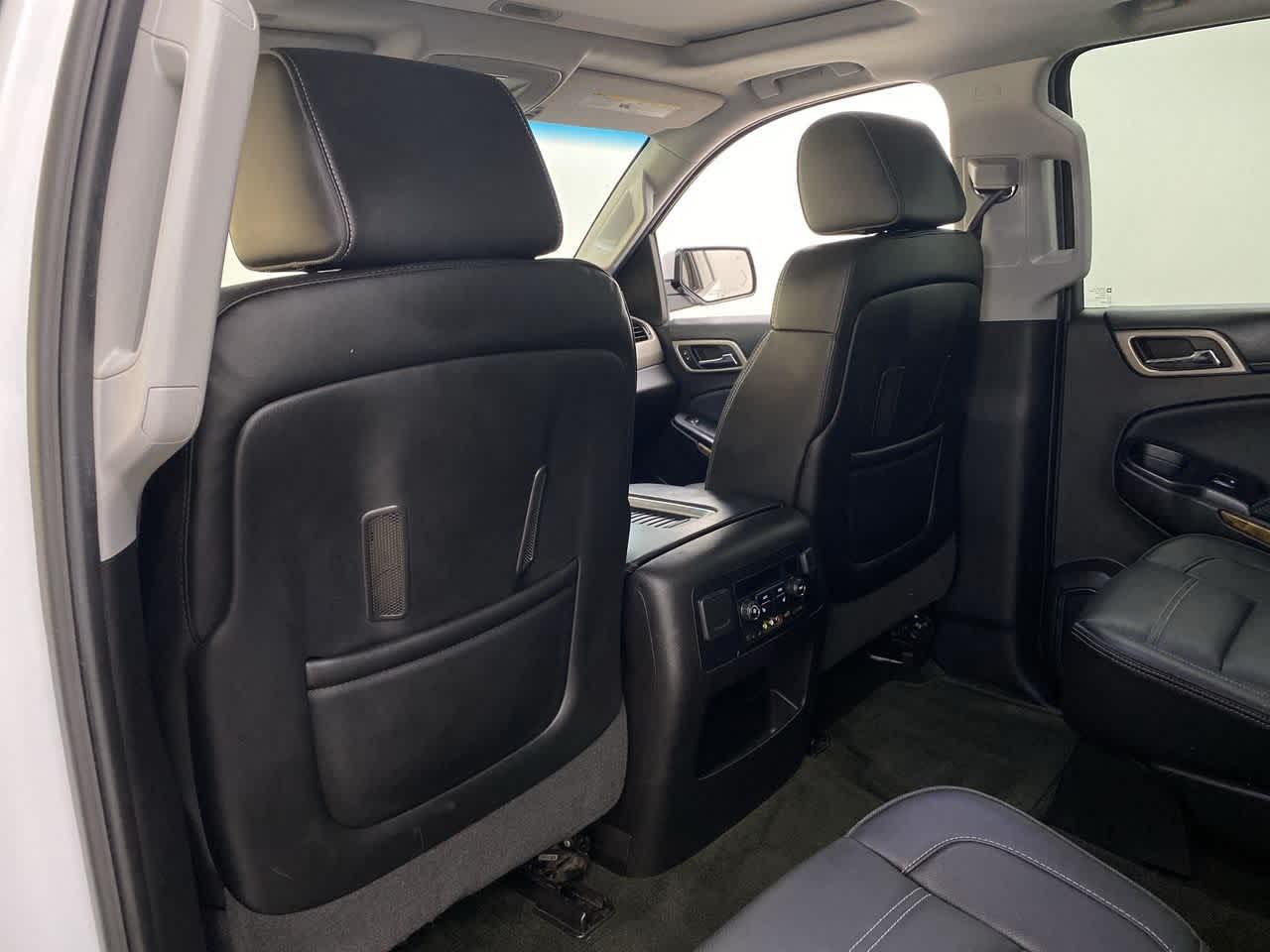 Thumbnail: 2016 GMC Yukon - 16