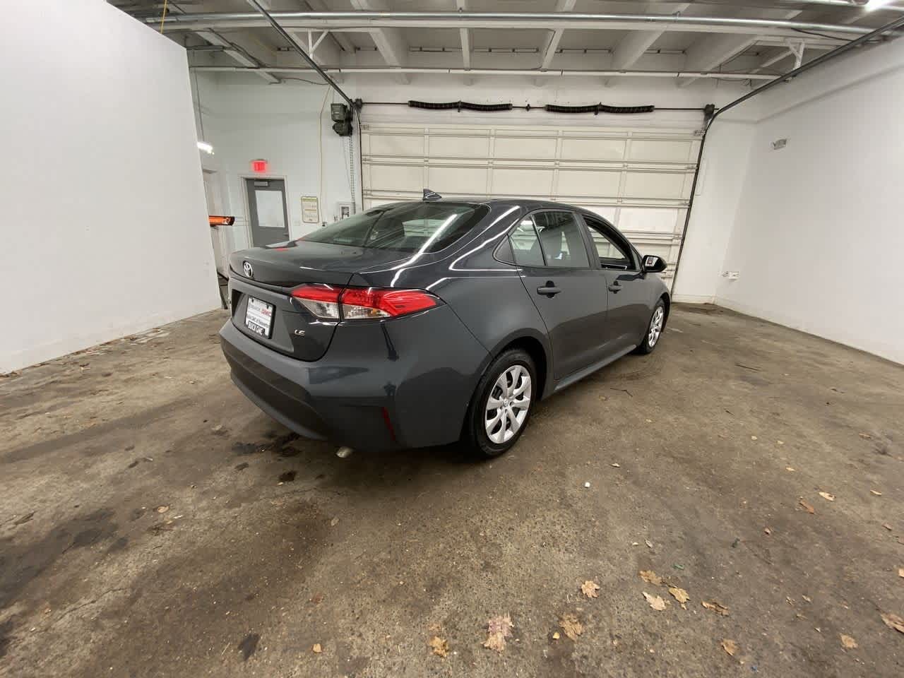 Thumbnail: 2023 Toyota Corolla - 6