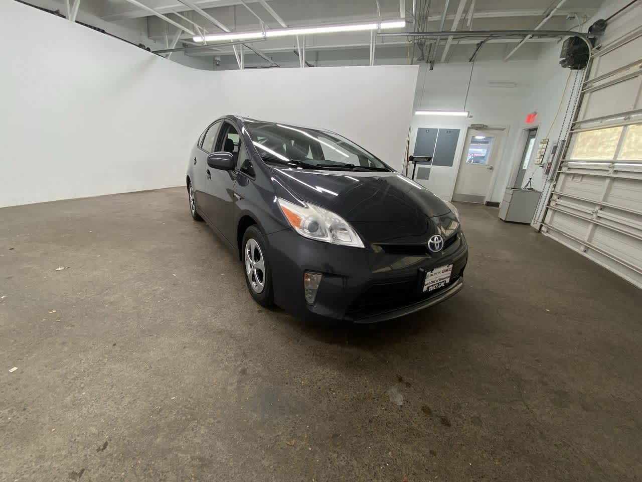 Thumbnail: 2013 Toyota Prius - 8