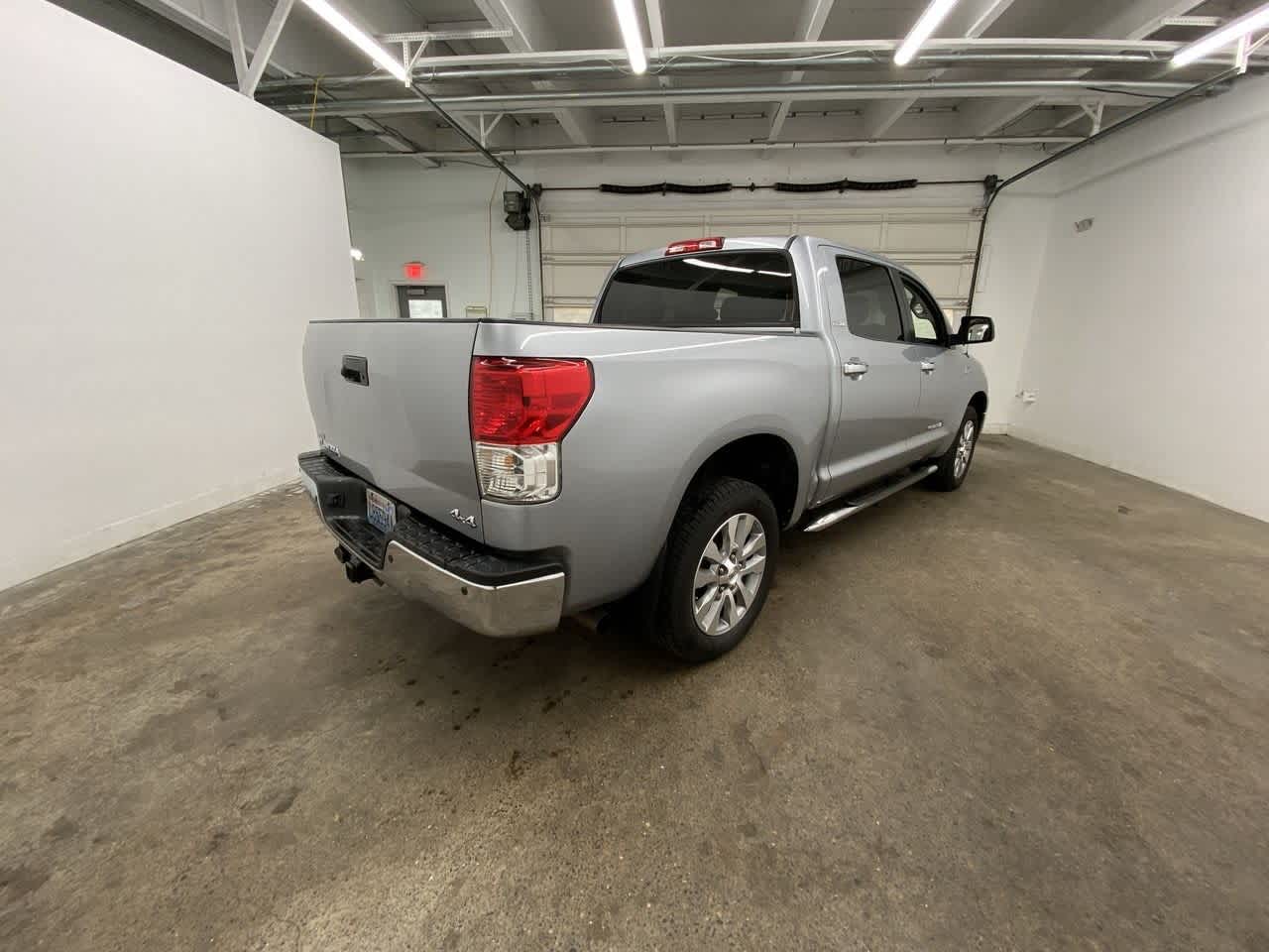 Thumbnail: 2013 Toyota Tundra - 6