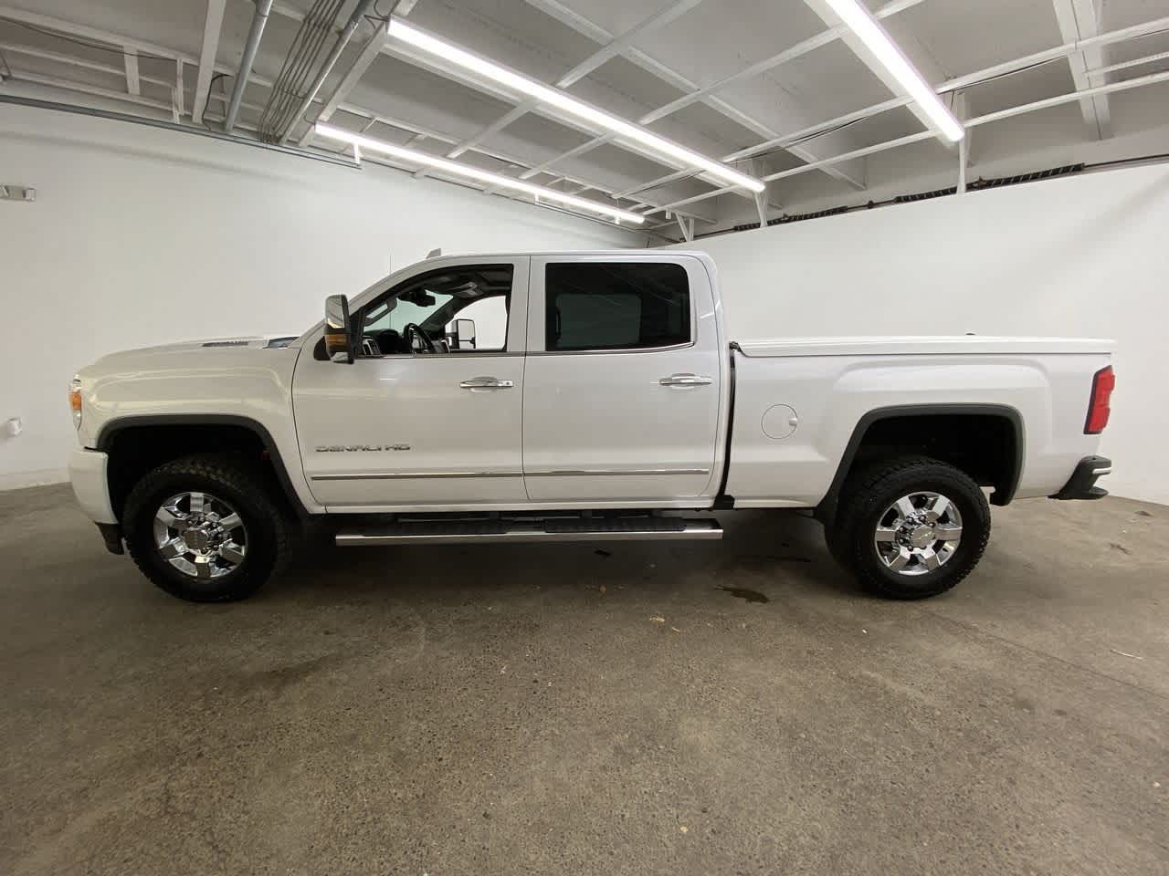 Thumbnail: 2018 GMC Sierra 3500 - 3