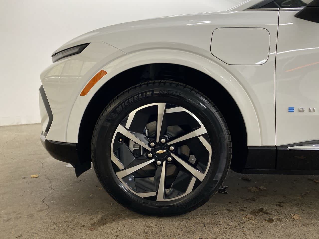 Thumbnail: 2025 Chevrolet Equinox - 11