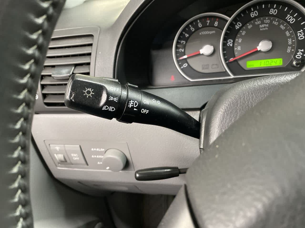 Thumbnail: 2007 Kia Sorento - 25