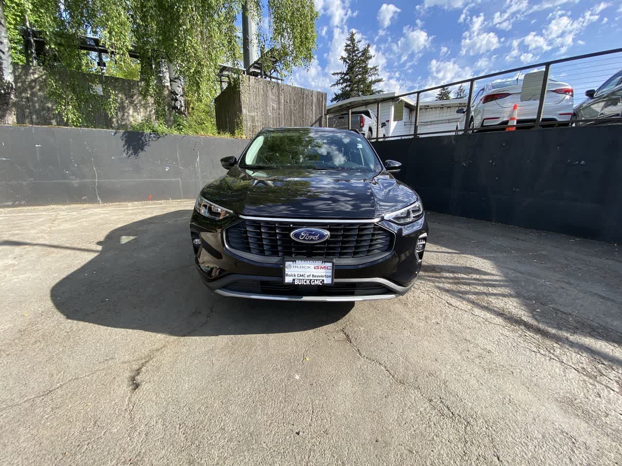 Thumbnail: 2025 Ford Escape - 9