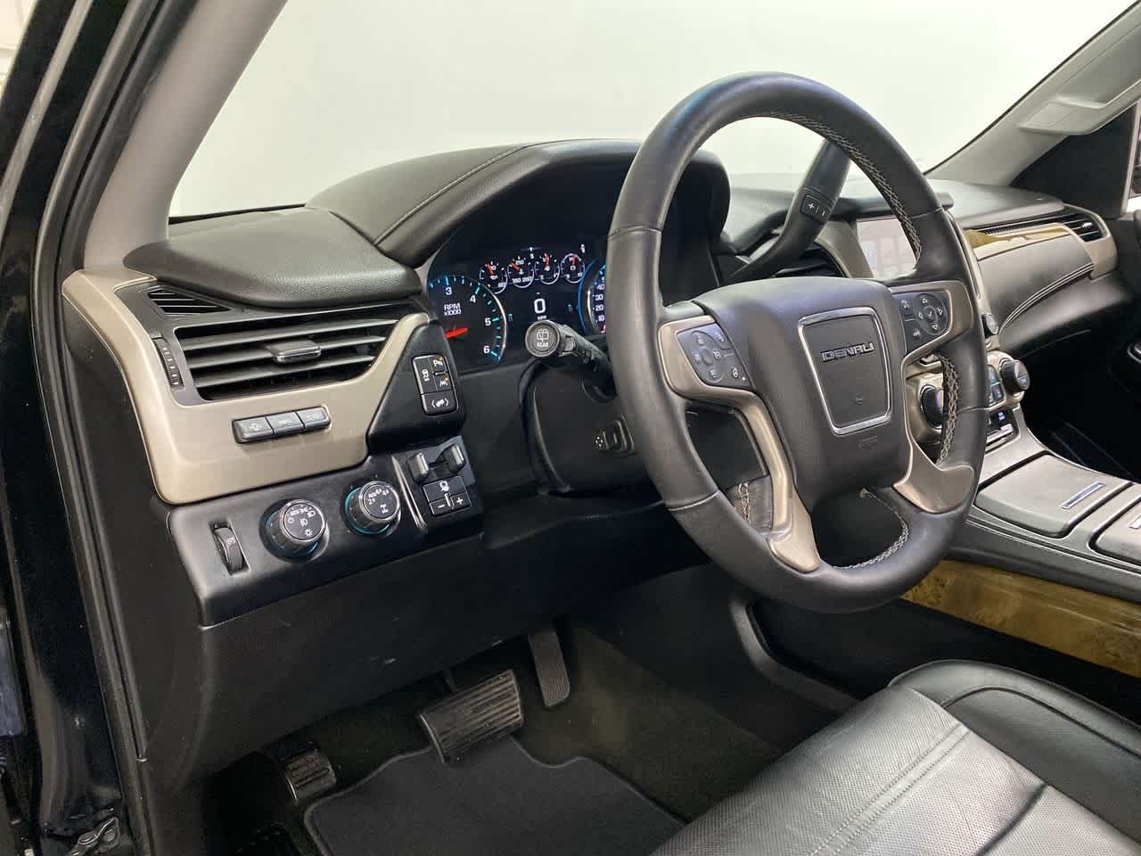 Thumbnail: 2017 GMC Yukon - 2