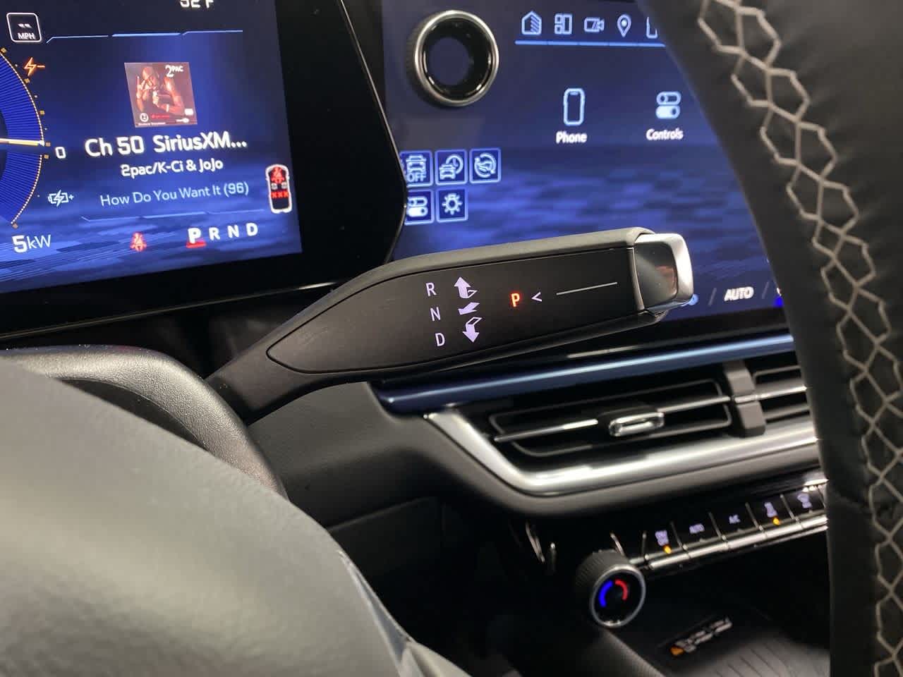 Thumbnail: 2025 Chevrolet Equinox - 25