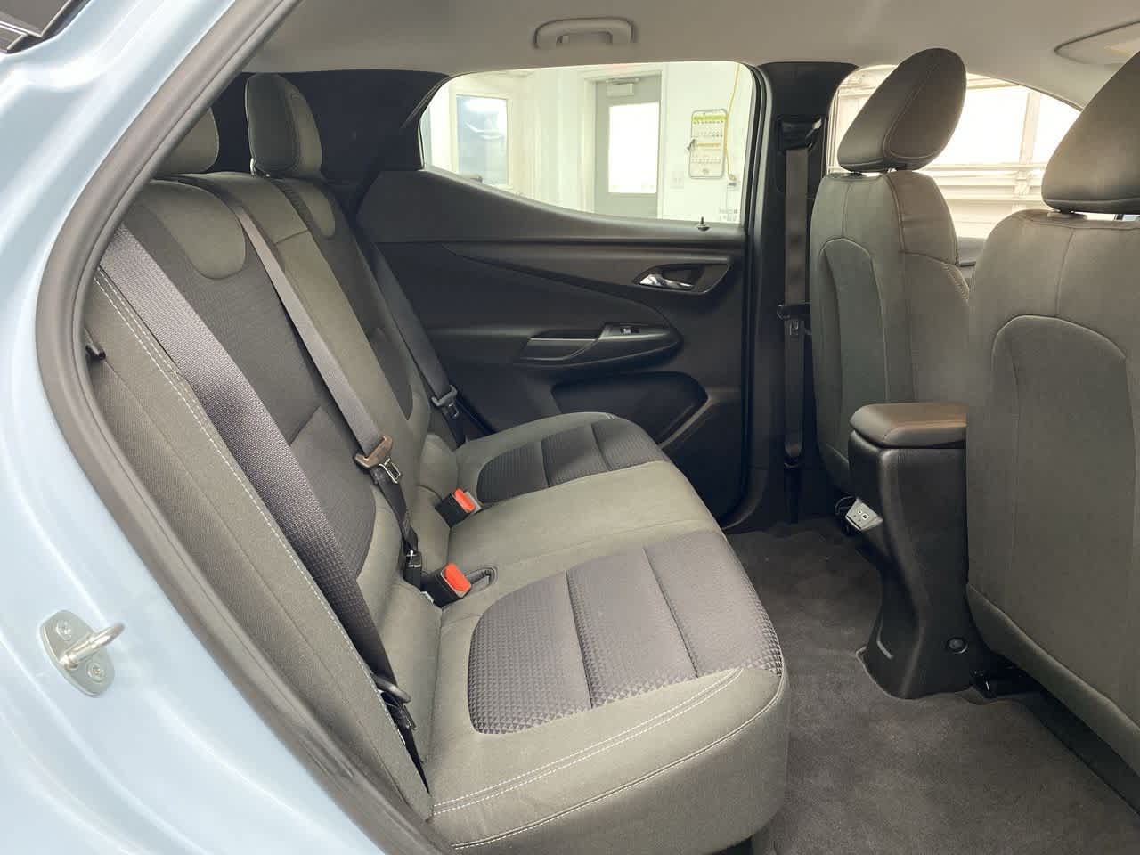 Thumbnail: 2023 Chevrolet Bolt EUV - 18