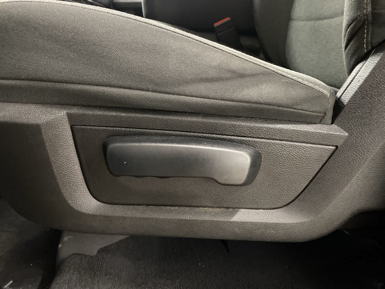 Thumbnail: 2024 RAM 1500 Classic - 14