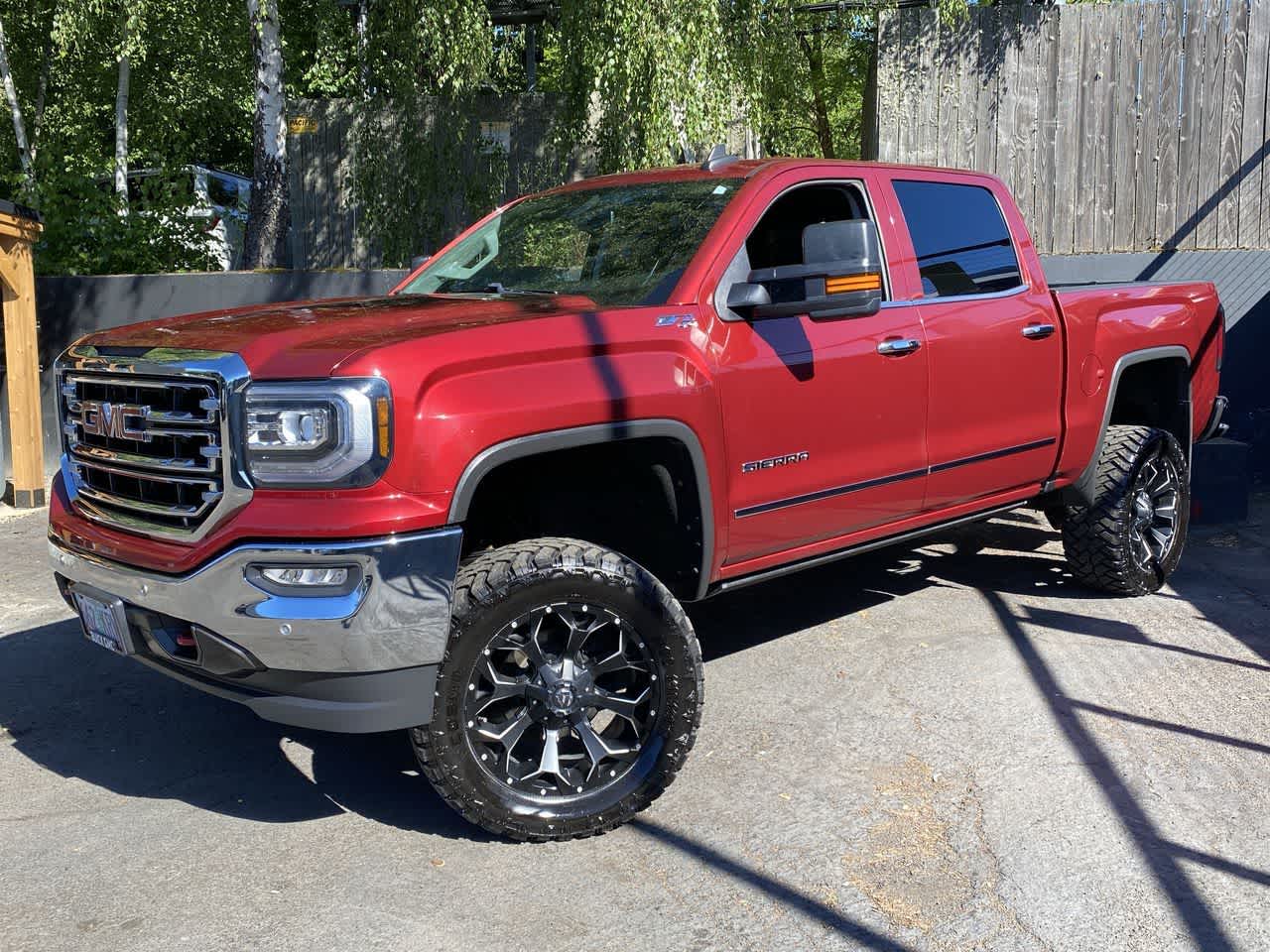 Thumbnail: 2018 GMC Sierra 1500 - 1