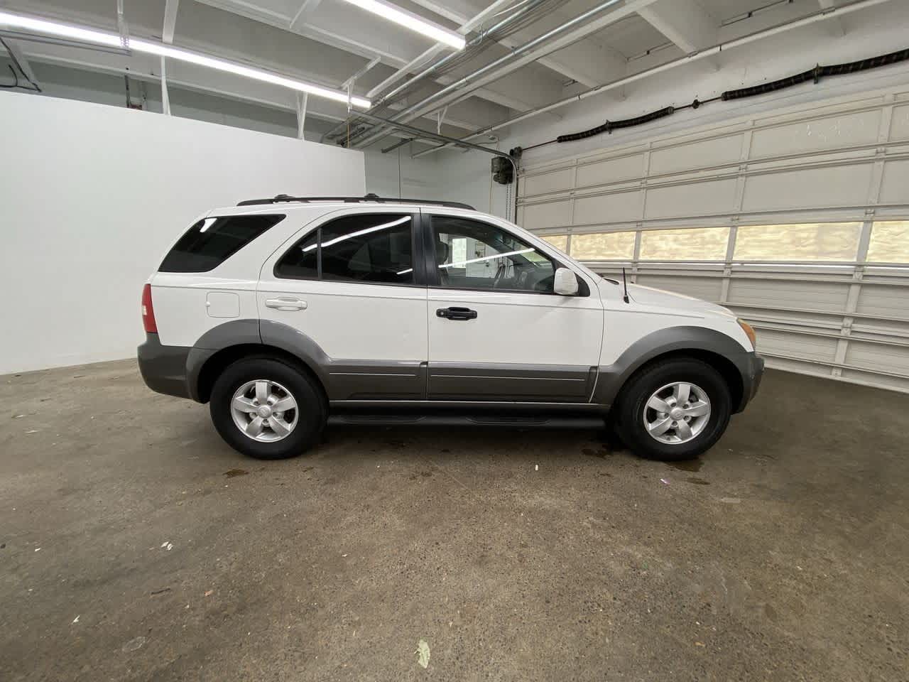 Thumbnail: 2007 Kia Sorento - 7