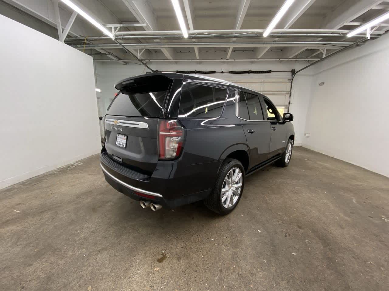 Thumbnail: 2024 Chevrolet Tahoe - 6