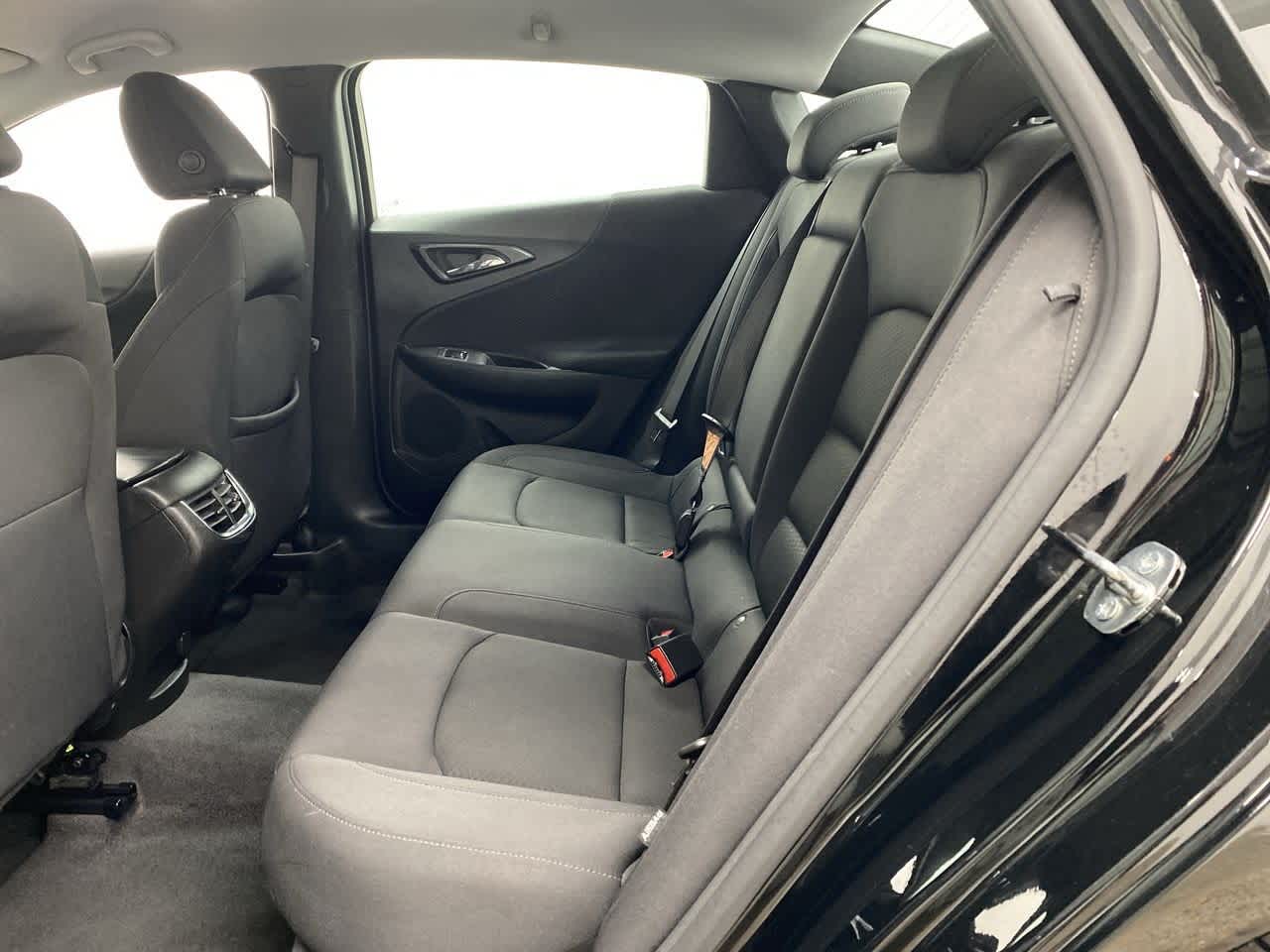 Thumbnail: 2023 Chevrolet Malibu - 16