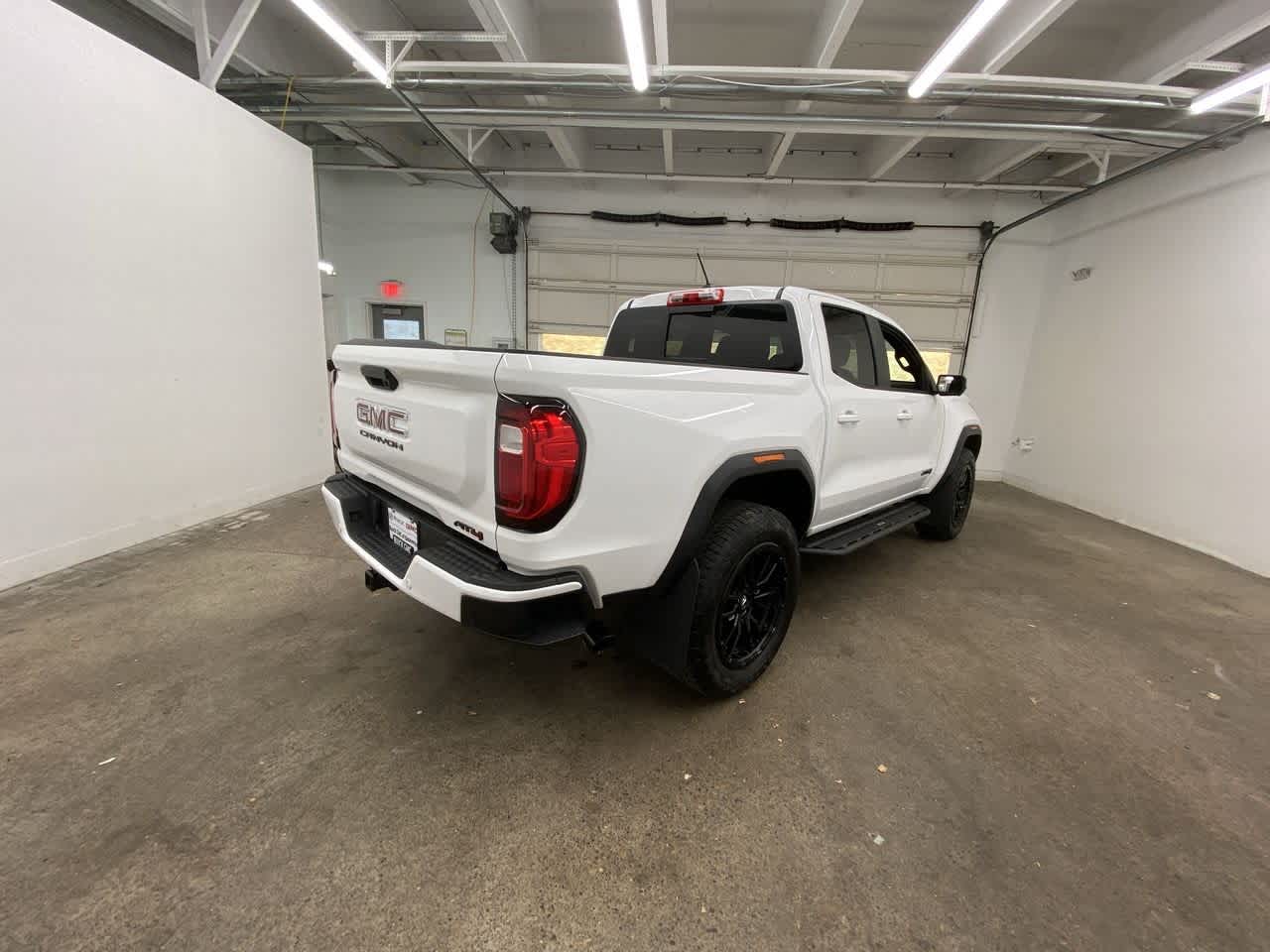 Thumbnail: 2023 GMC Canyon - 6