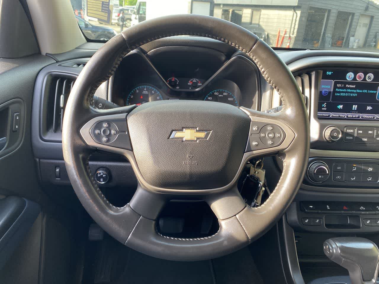 Thumbnail: 2015 Chevrolet Colorado - 19