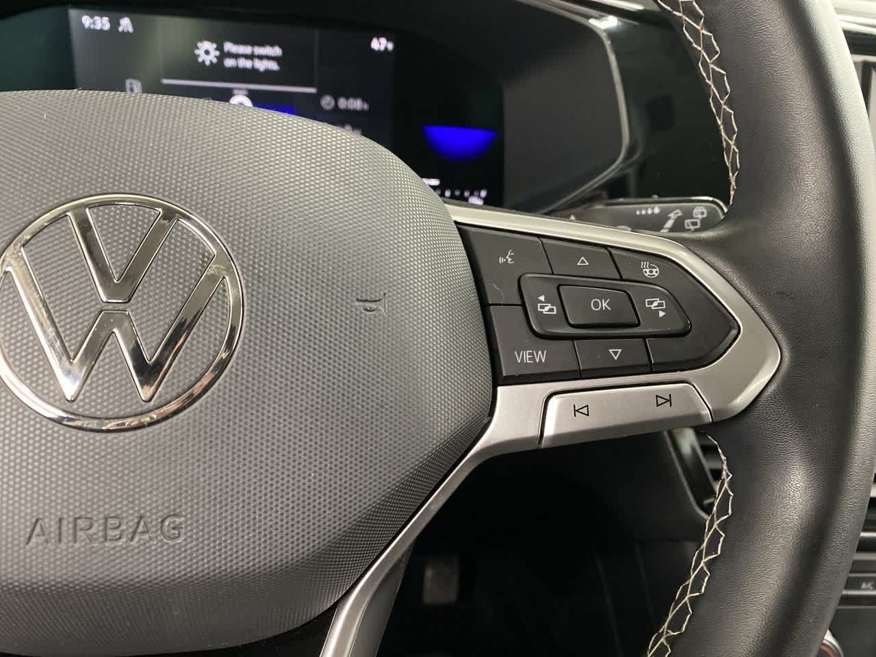 Thumbnail: 2022 Volkswagen Taos - 21