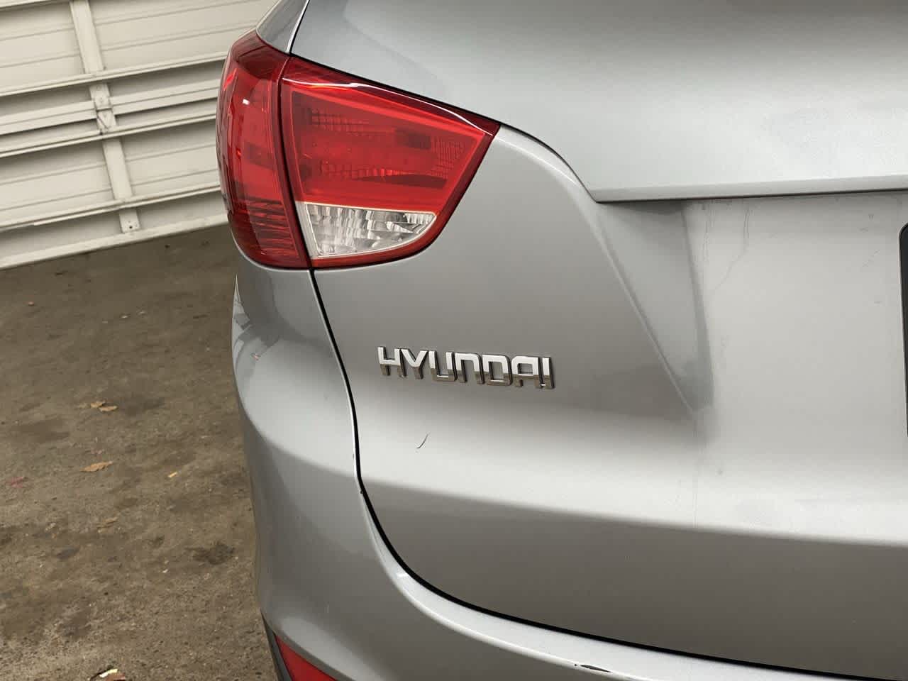 Thumbnail: 2012 Hyundai Tucson - 10