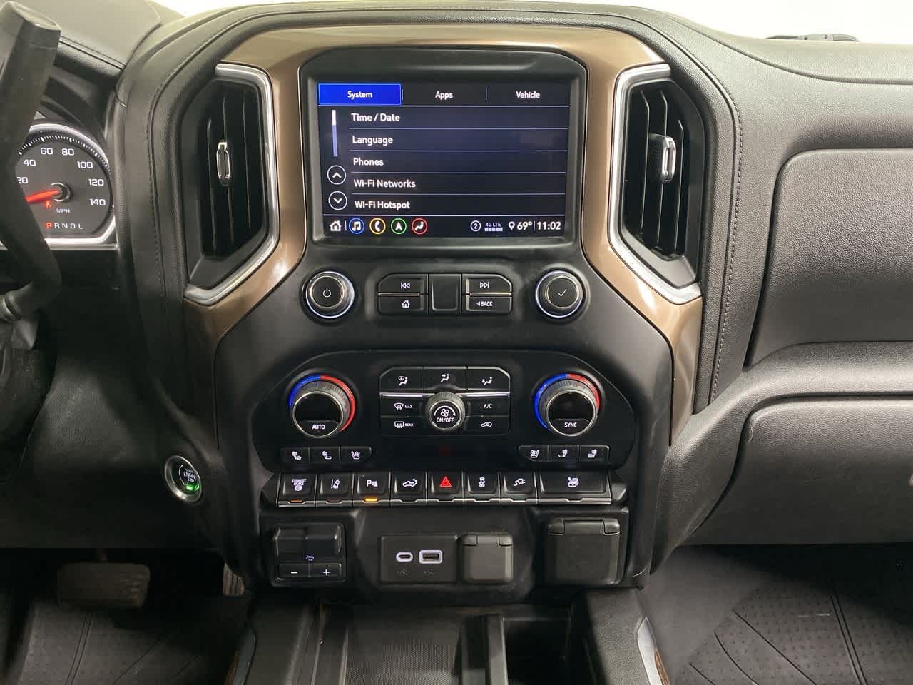 Thumbnail: 2020 Chevrolet Silverado 3500 - 25