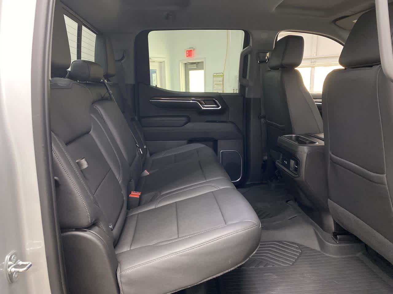 Thumbnail: 2022 Chevrolet Silverado 1500 - 17