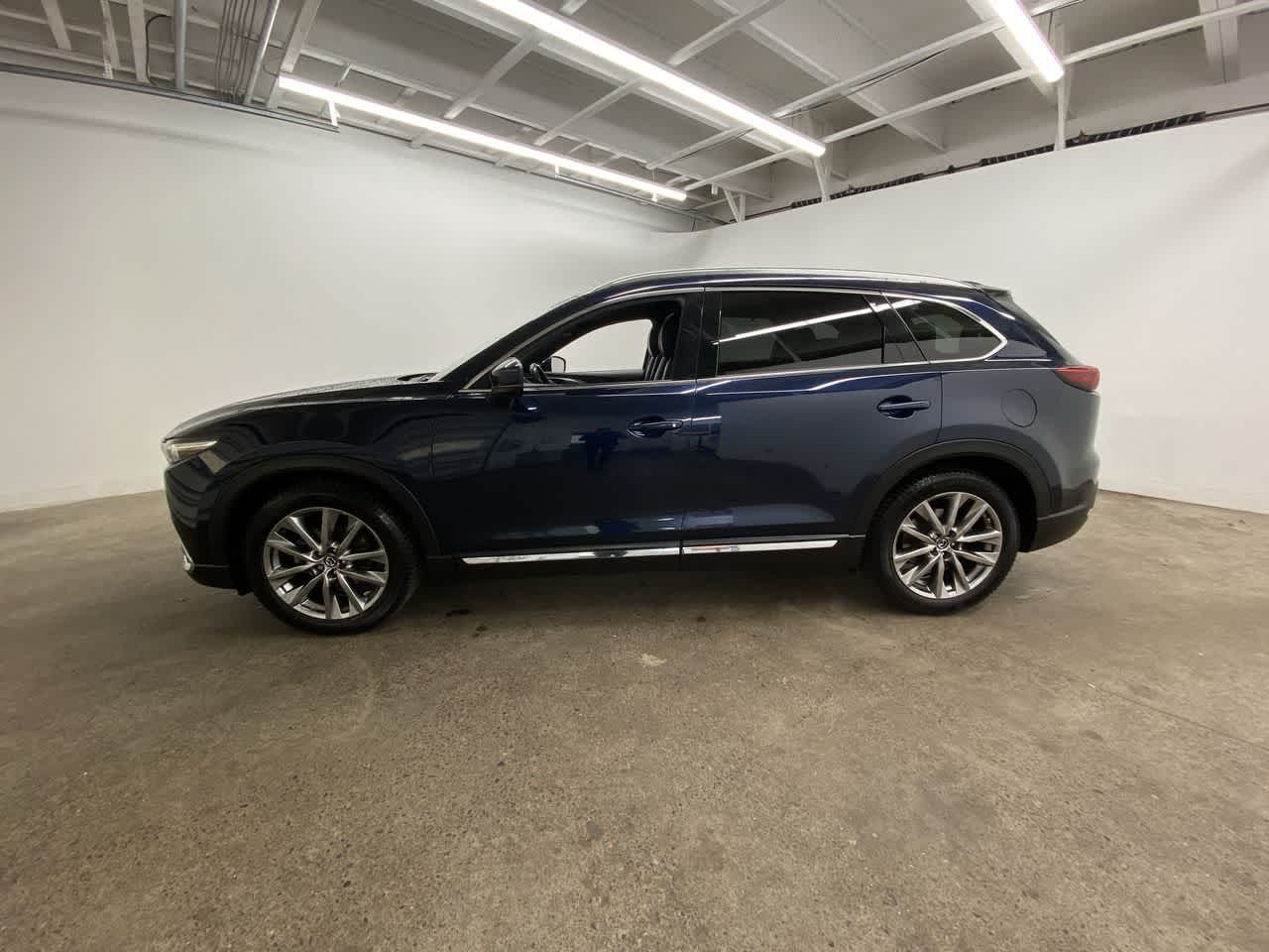 Thumbnail: 2018 Mazda CX-9 - 3