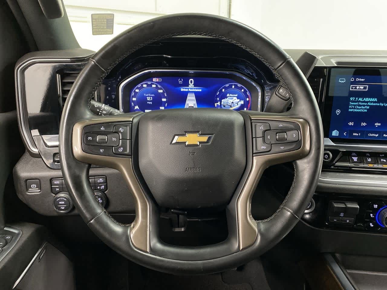 Thumbnail: 2024 Chevrolet Silverado 2500 - 21