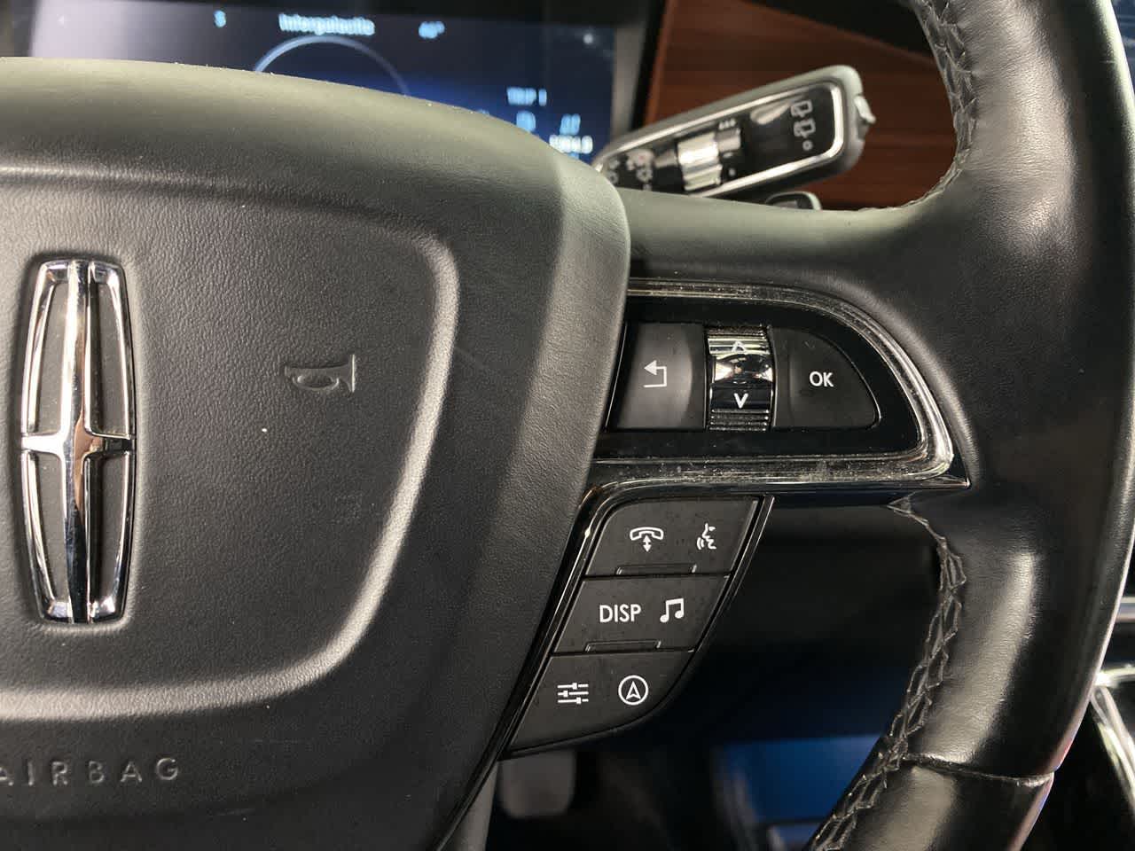 Thumbnail: 2024 Lincoln Navigator L - 21