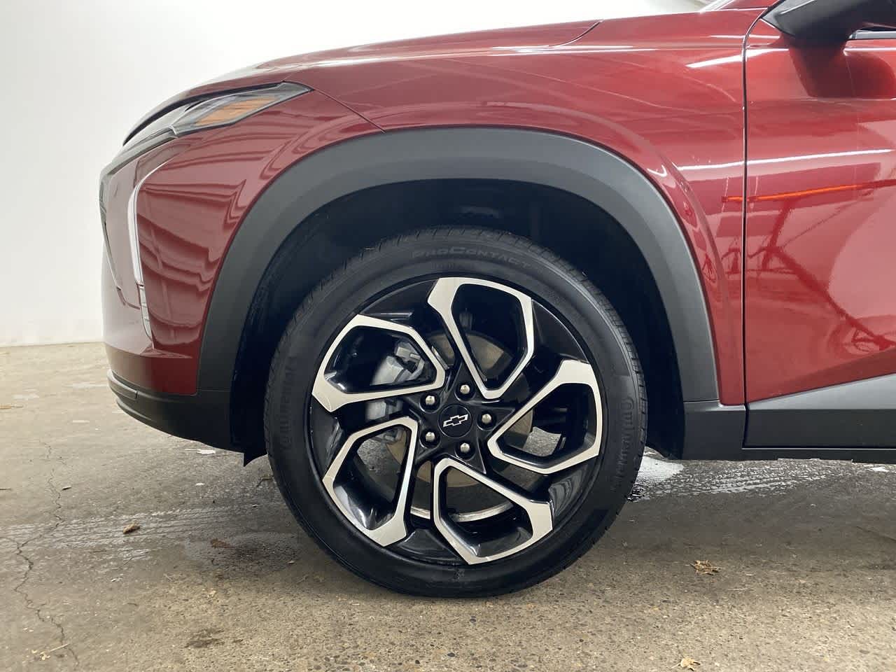 Thumbnail: 2024 Chevrolet Trax - 12