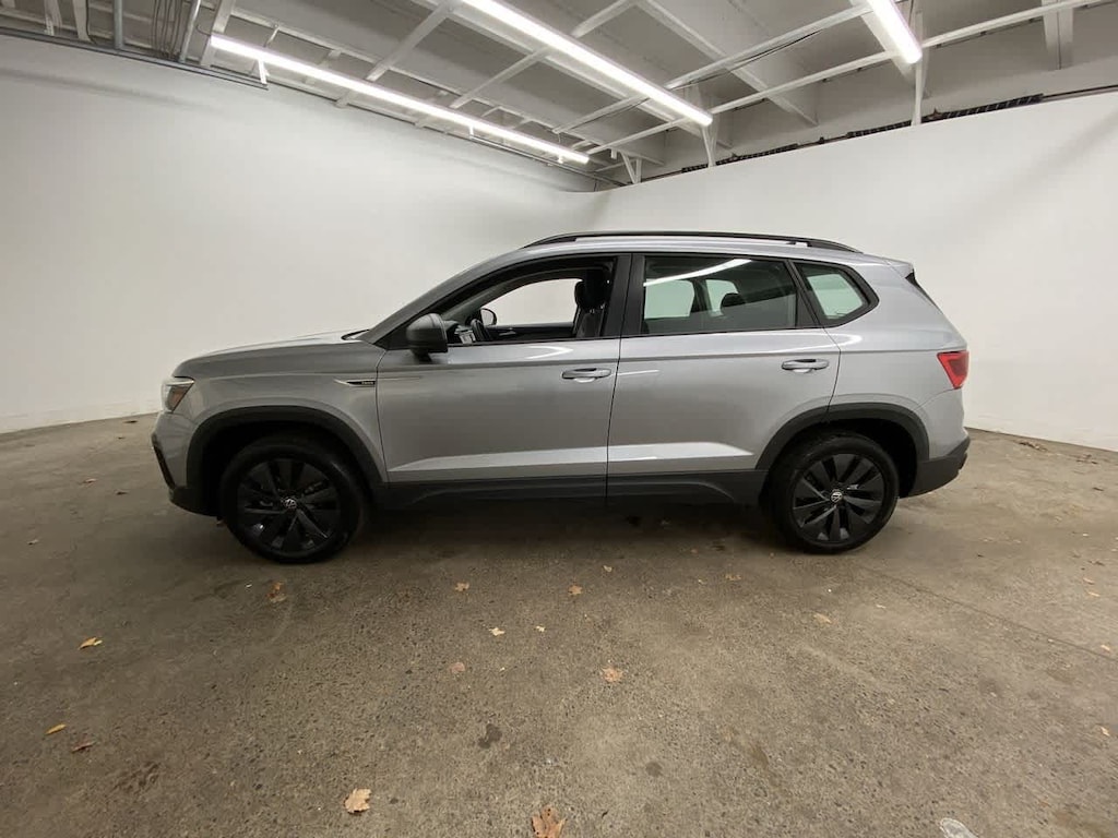 Used 2024 Volkswagen Taos 1.5T S SUV