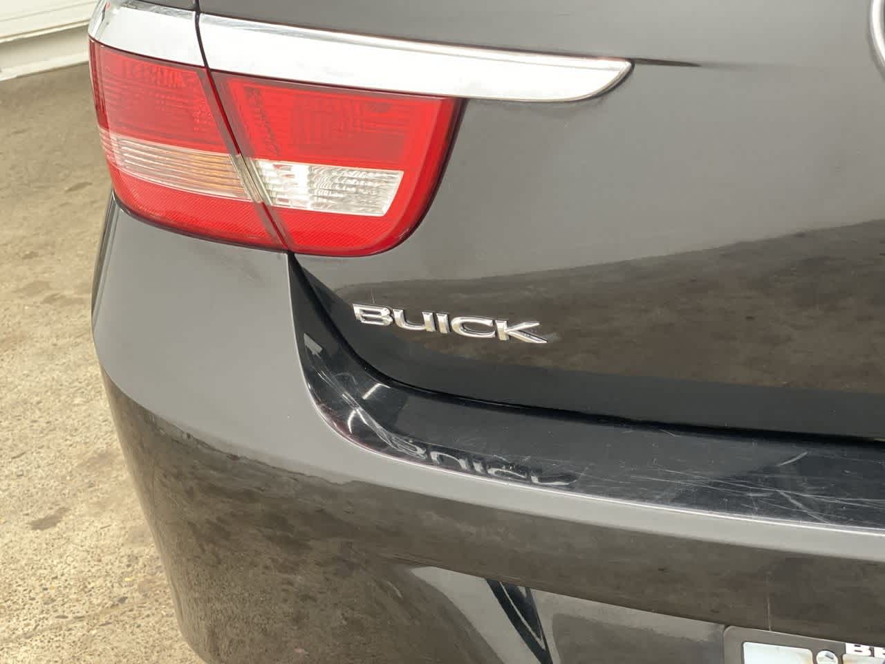 Thumbnail: 2016 Buick Verano - 10