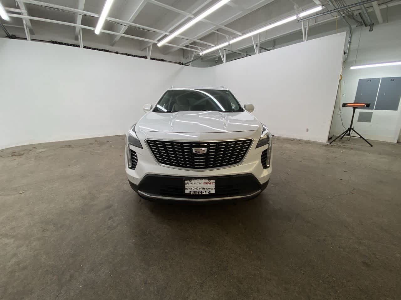 Thumbnail: 2020 Cadillac XT4 - 9